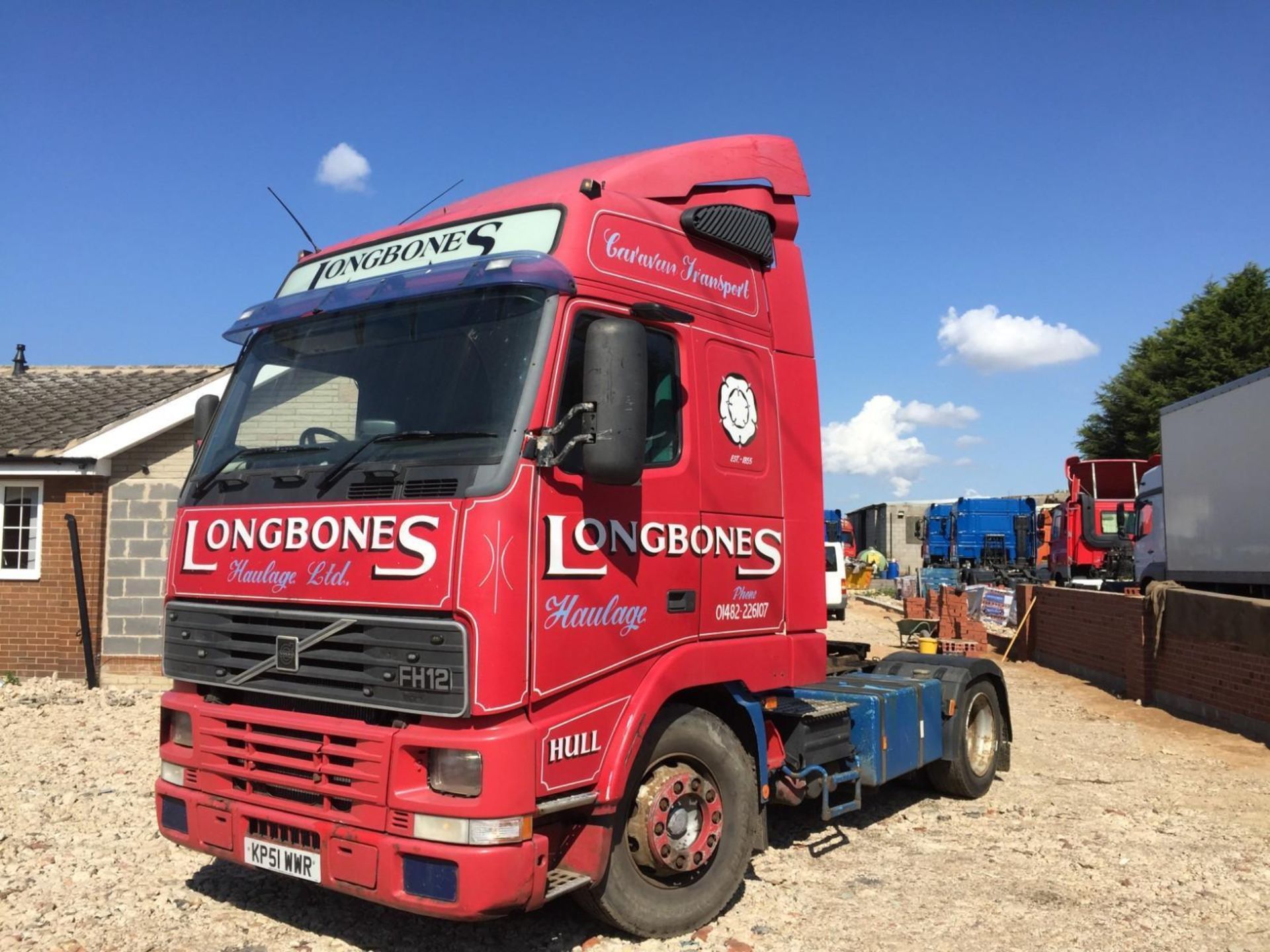 Volvo FH12 Manual Sleeper Cab - Image 2 of 12