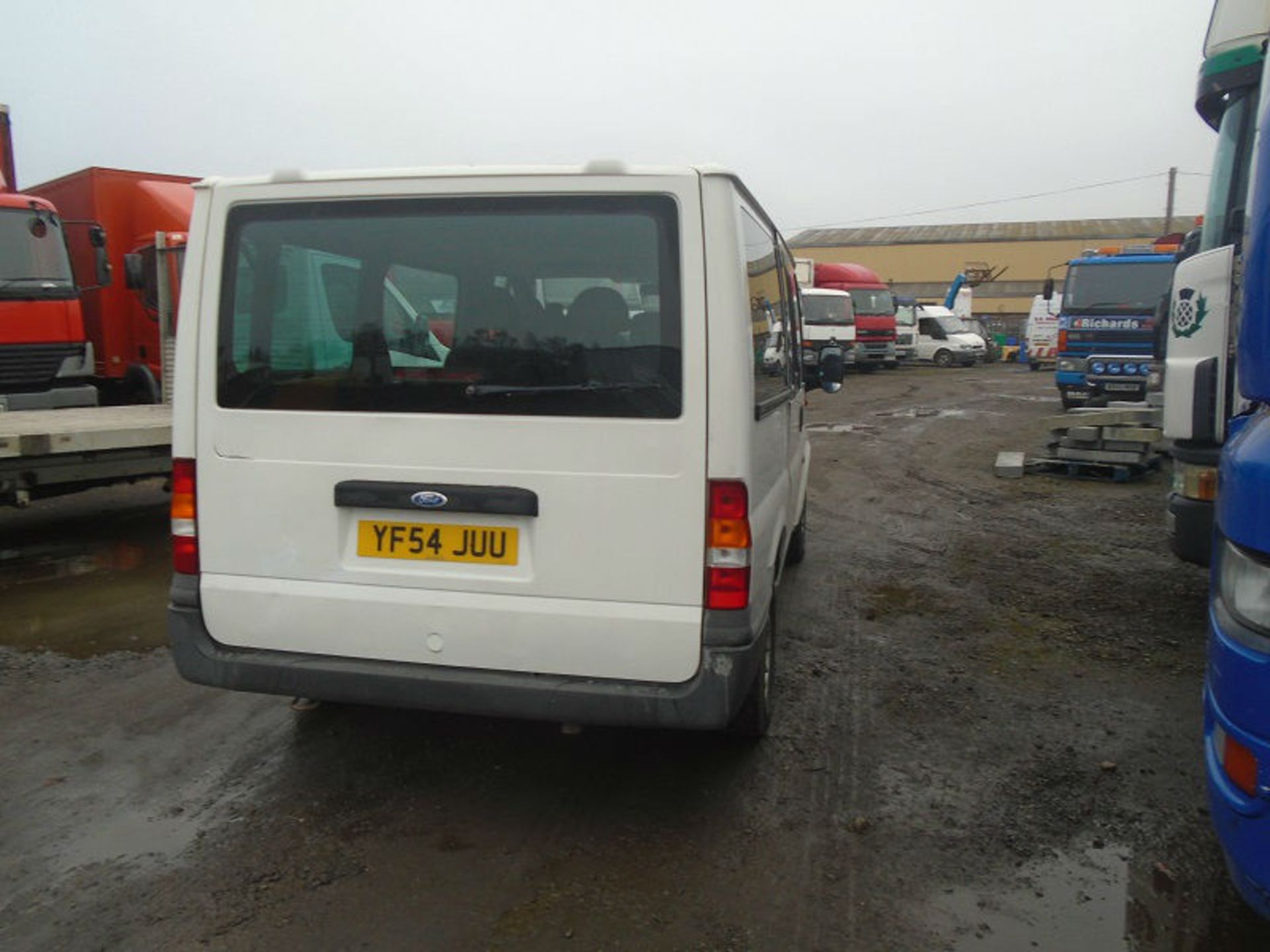 Ford Tourneo Minibus - Image 3 of 7