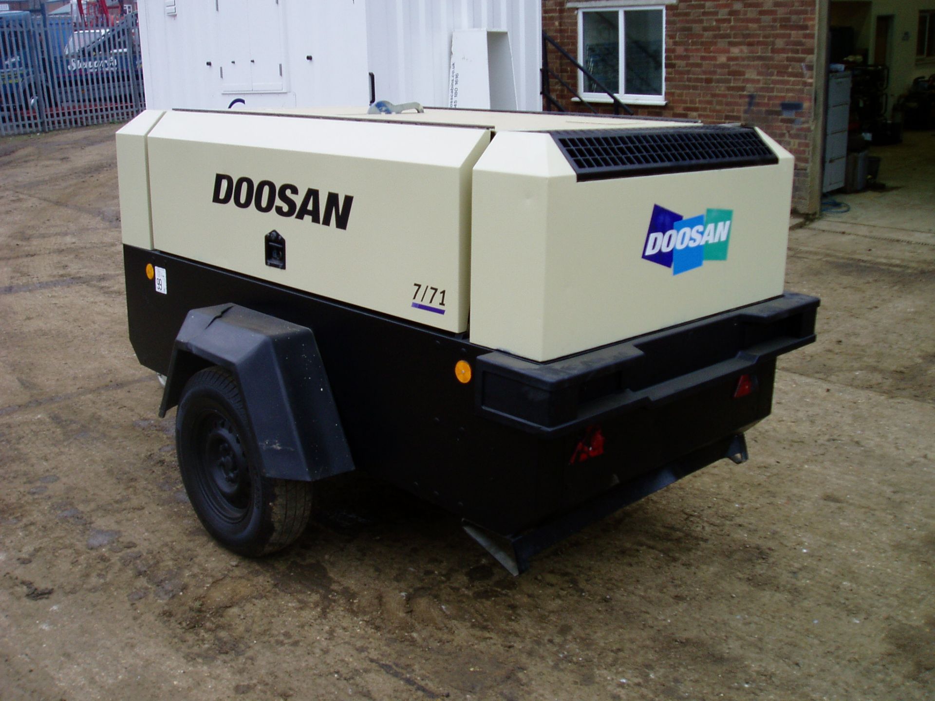 Doosan / Ingersoll Rand 7-71, 4 Tool Compressor (SOL 08083) - Bild 7 aus 10