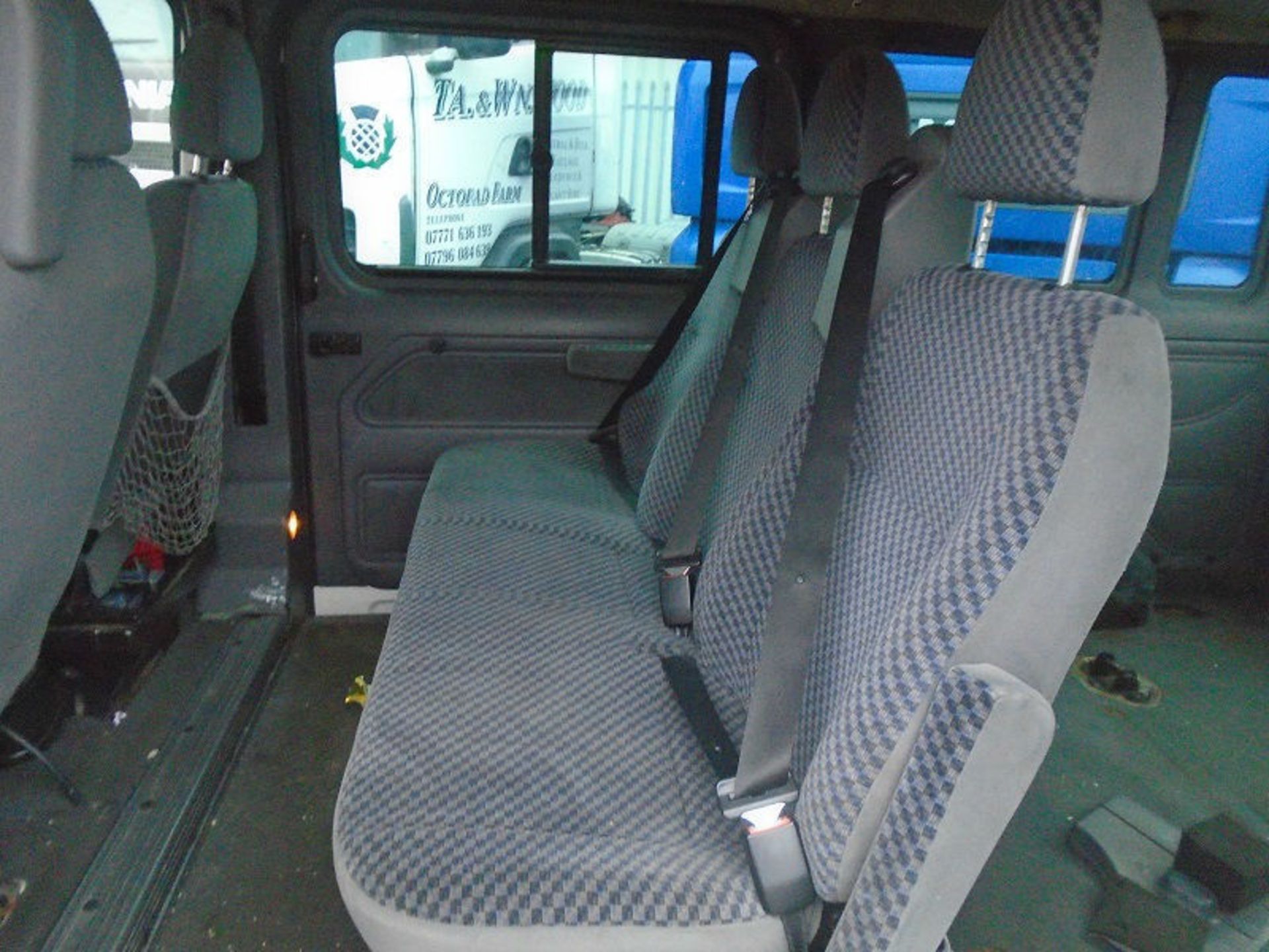 Ford Tourneo Minibus - Image 5 of 7