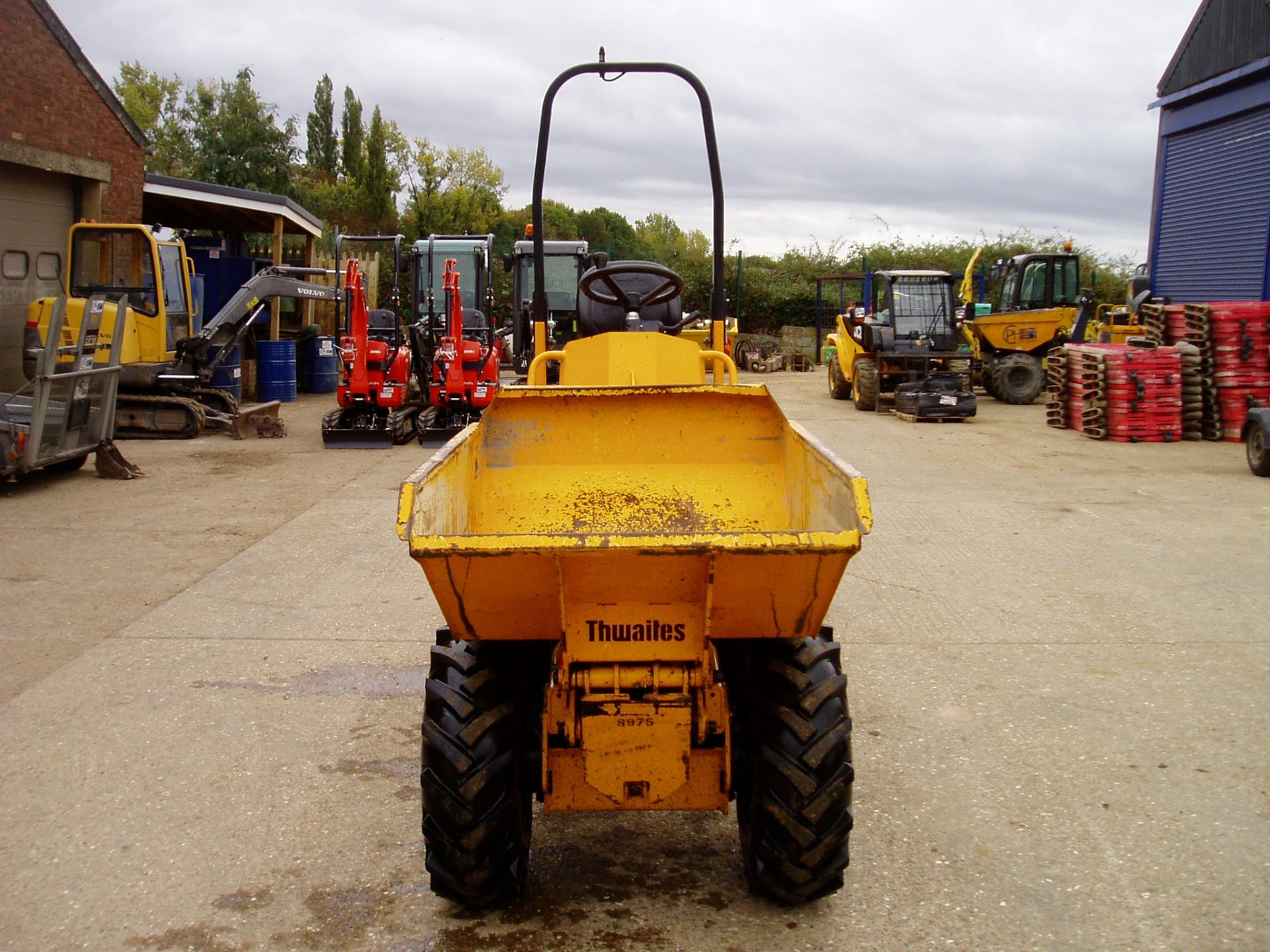 Thwaites 1 Ton High Discharge Dumper (SOL 05414) - Image 8 of 24