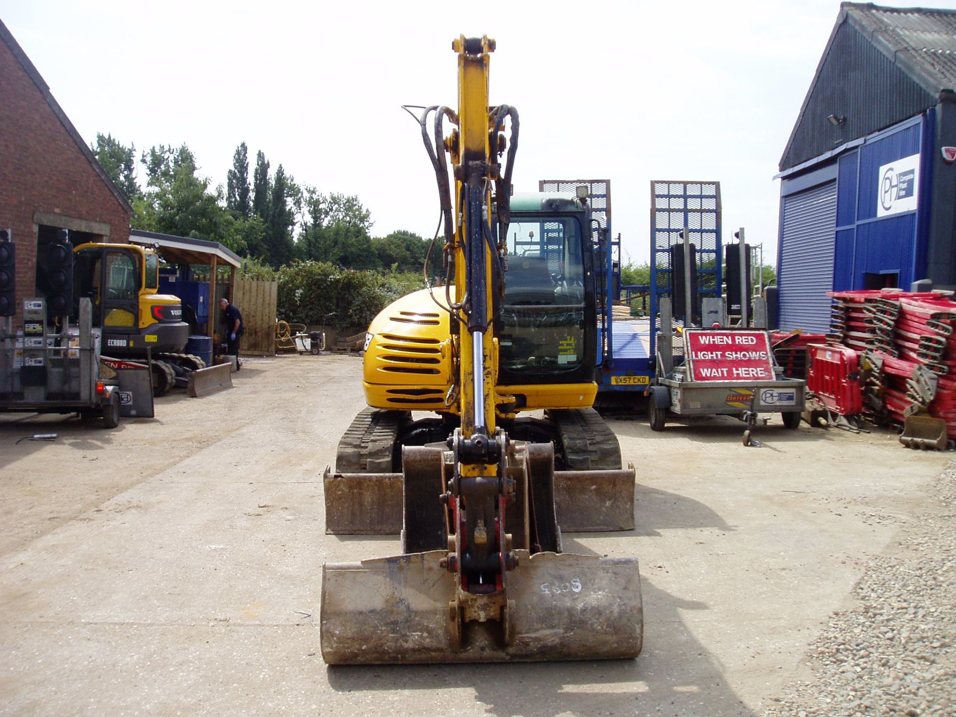 JCB 8085 ZTS Eco 8026Kgs Reduced Tail Swing Midi Excavator (SOL01471) - Bild 14 aus 21