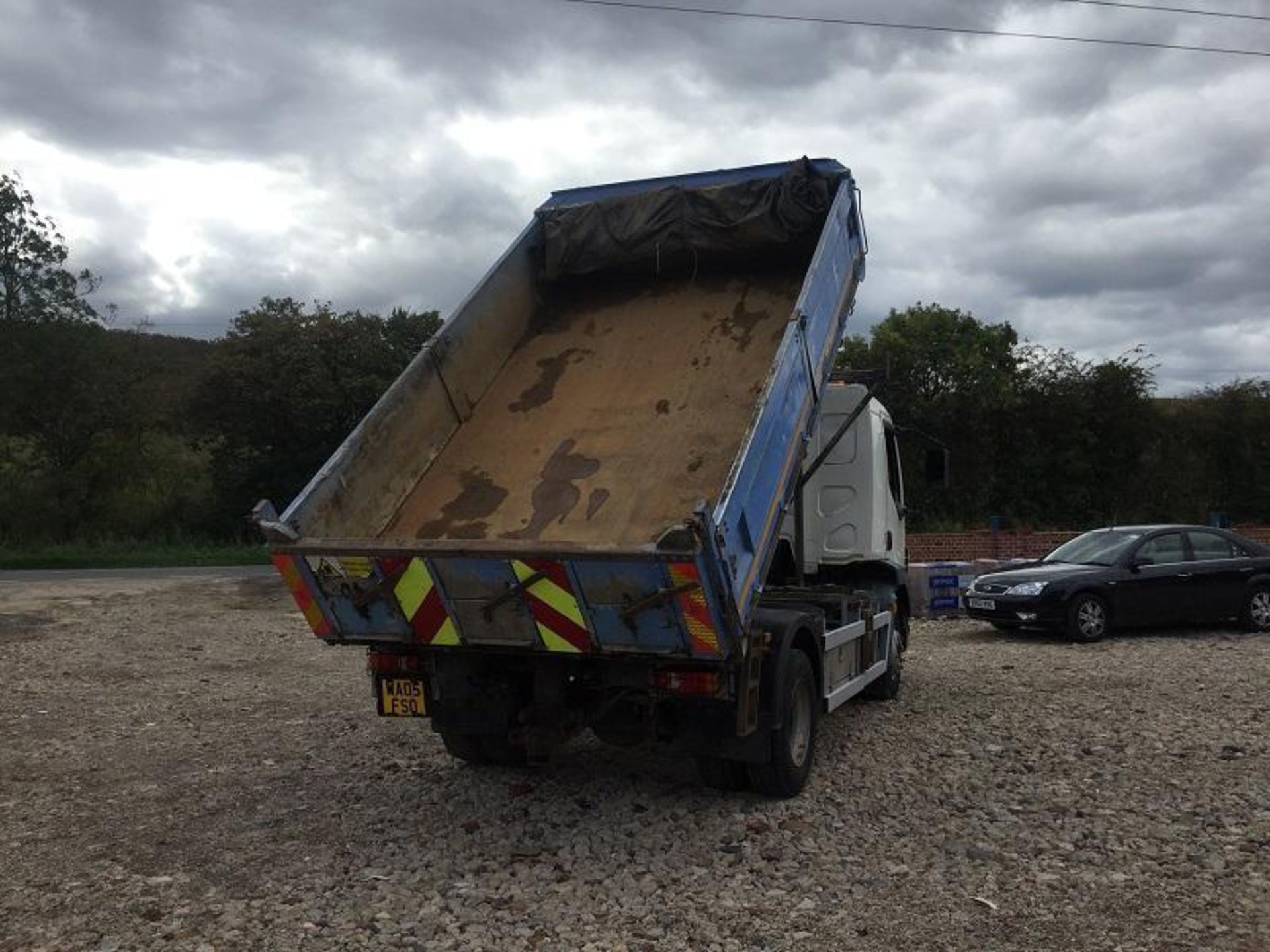 DAF Trucks FA LF55.180 3 Way Tipper Insulated Body - Image 9 of 12