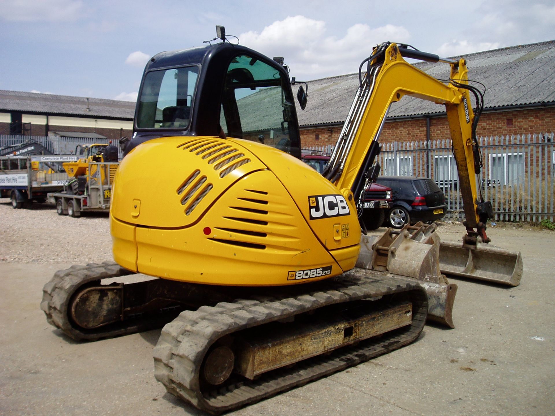 JCB 8085 ZTS Eco 8026Kgs Reduced Tail Swing Midi Excavator (SOL01471) - Bild 6 aus 21