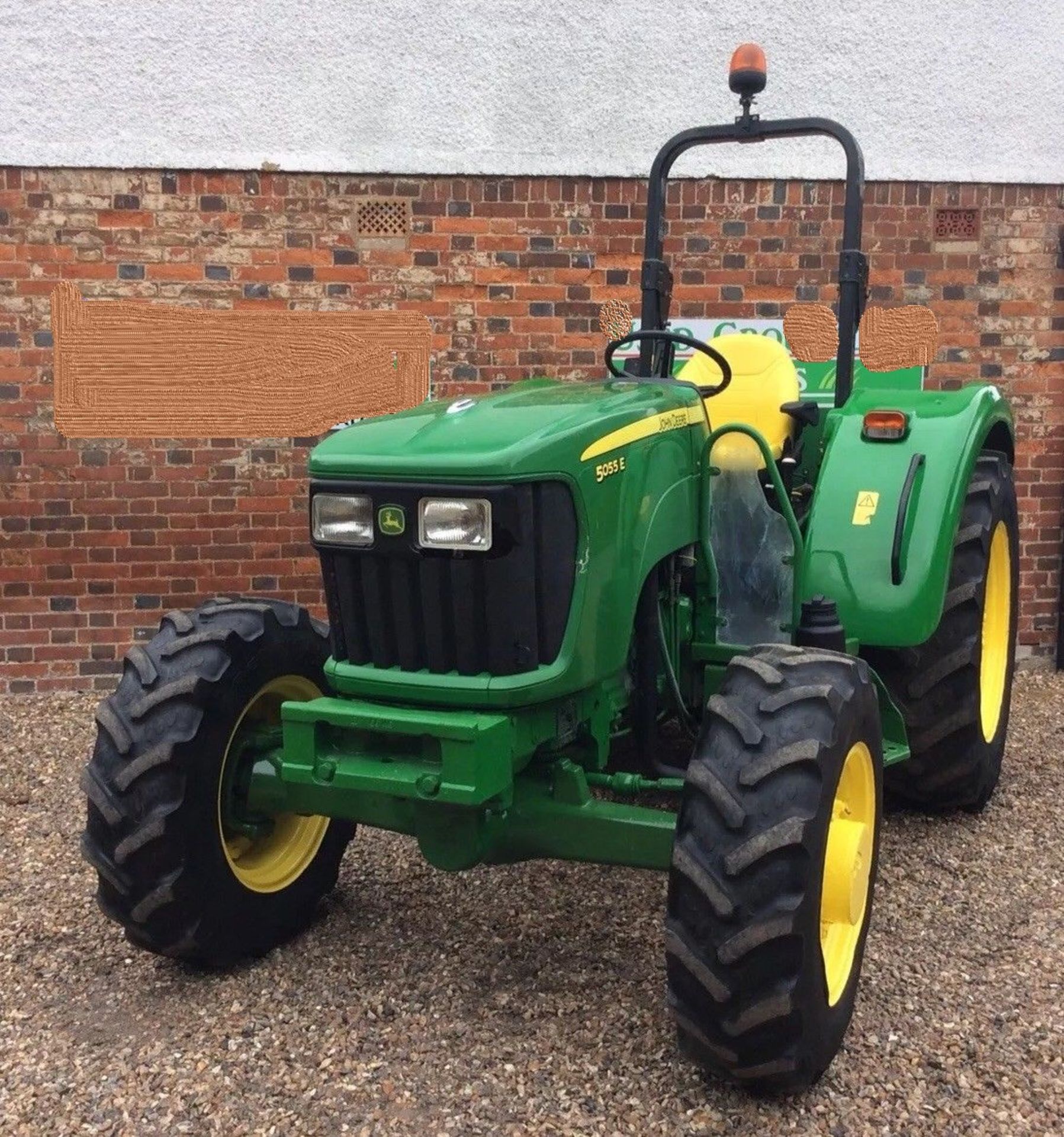 John Deere 5055e Tractor 4x4 50 Hp Tractor Compact Tractor - Image 2 of 10