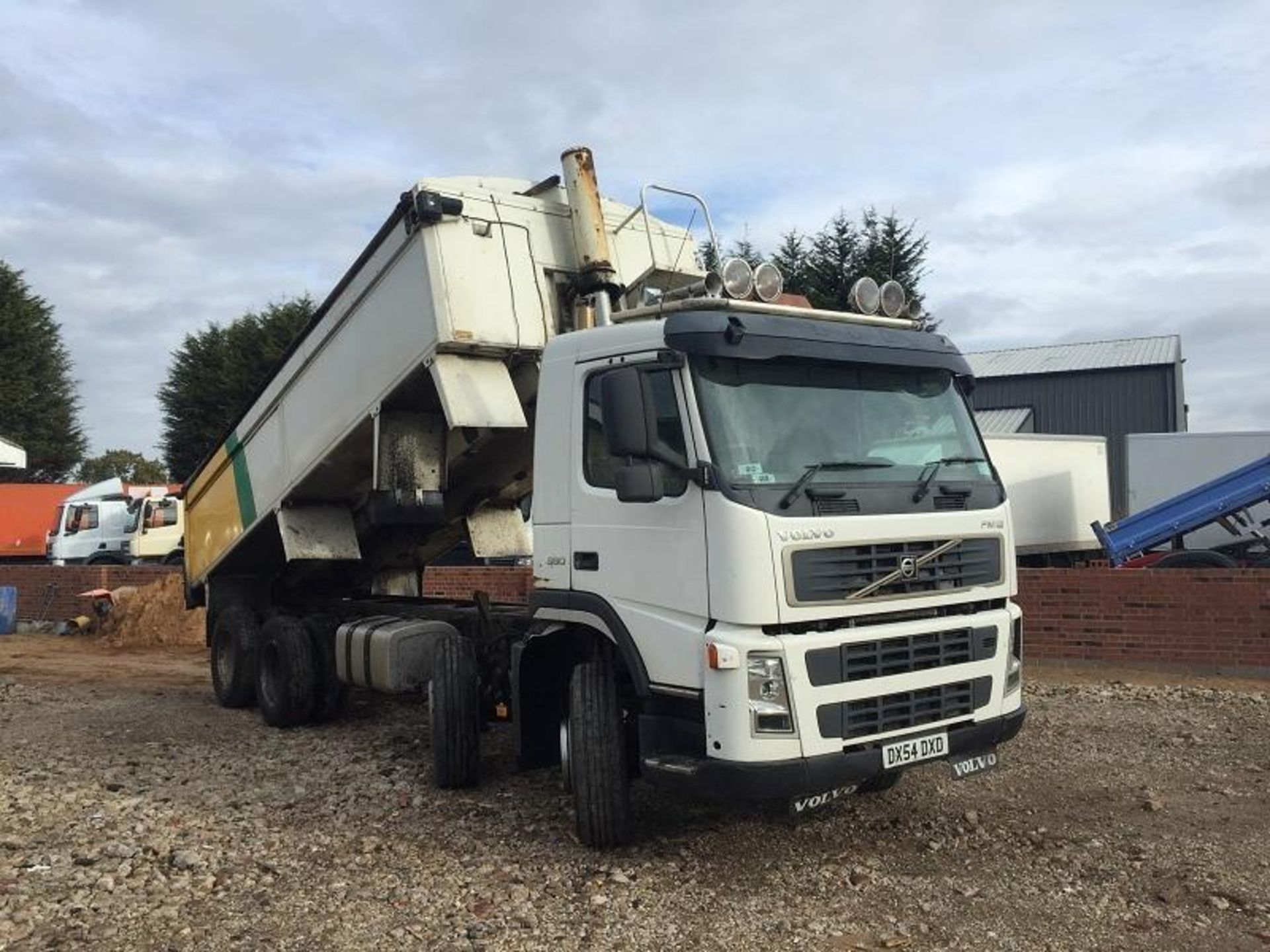 Volvo FM 12 Aluminium Tipper Body Fitted