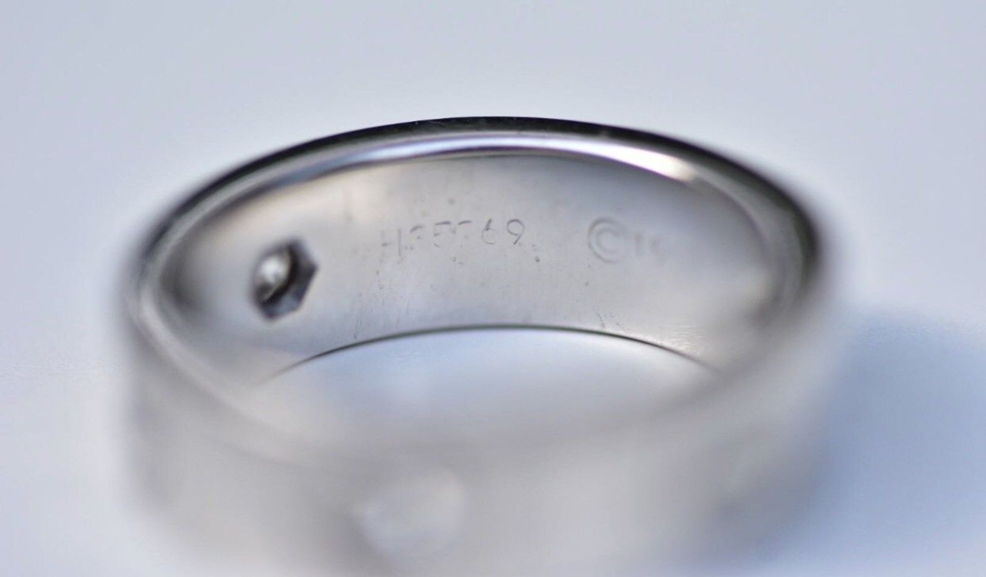 Cartier Diamond Ring Set in 18k White Gold - Image 11 of 12