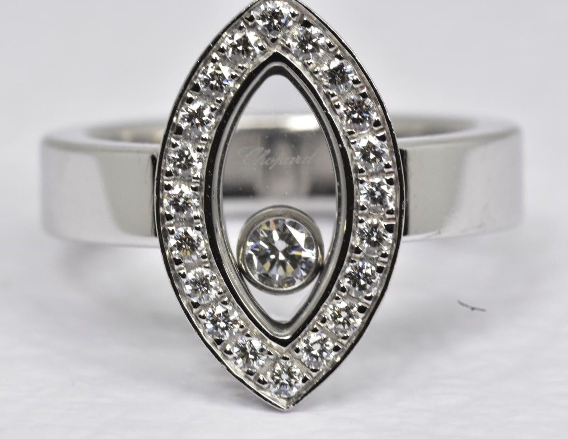Chopard Happy Diamonds Ring Set in 18k White Gold - Image 7 of 12