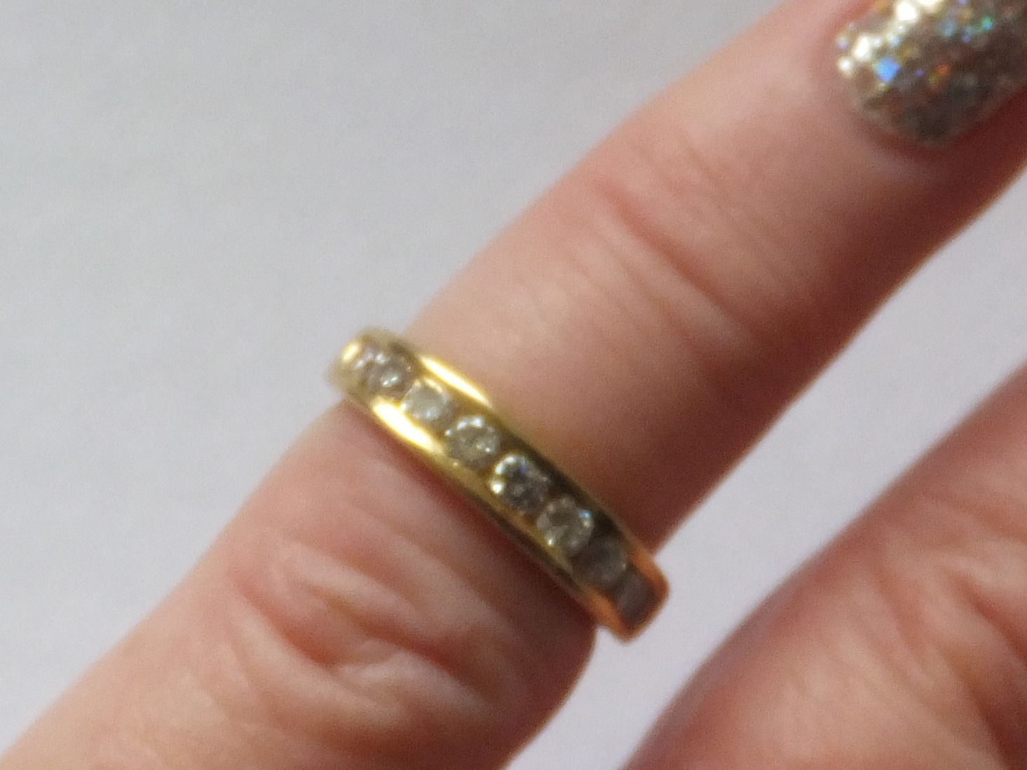 Chanel Set Diamond Eternity 18k Yellow Gold Ring - Image 2 of 4