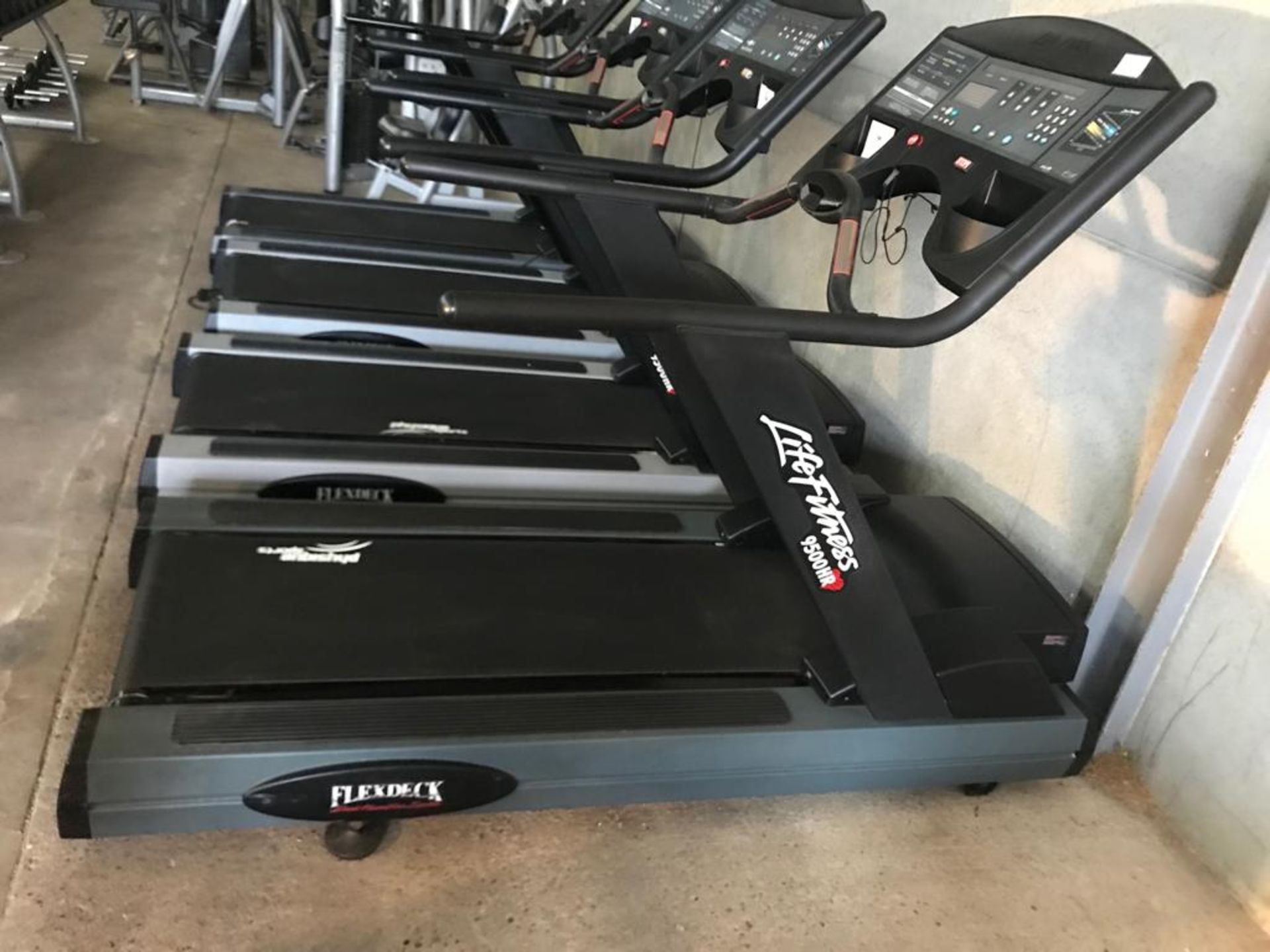 Life Fitness 9500HR Running Machine - Image 2 of 4