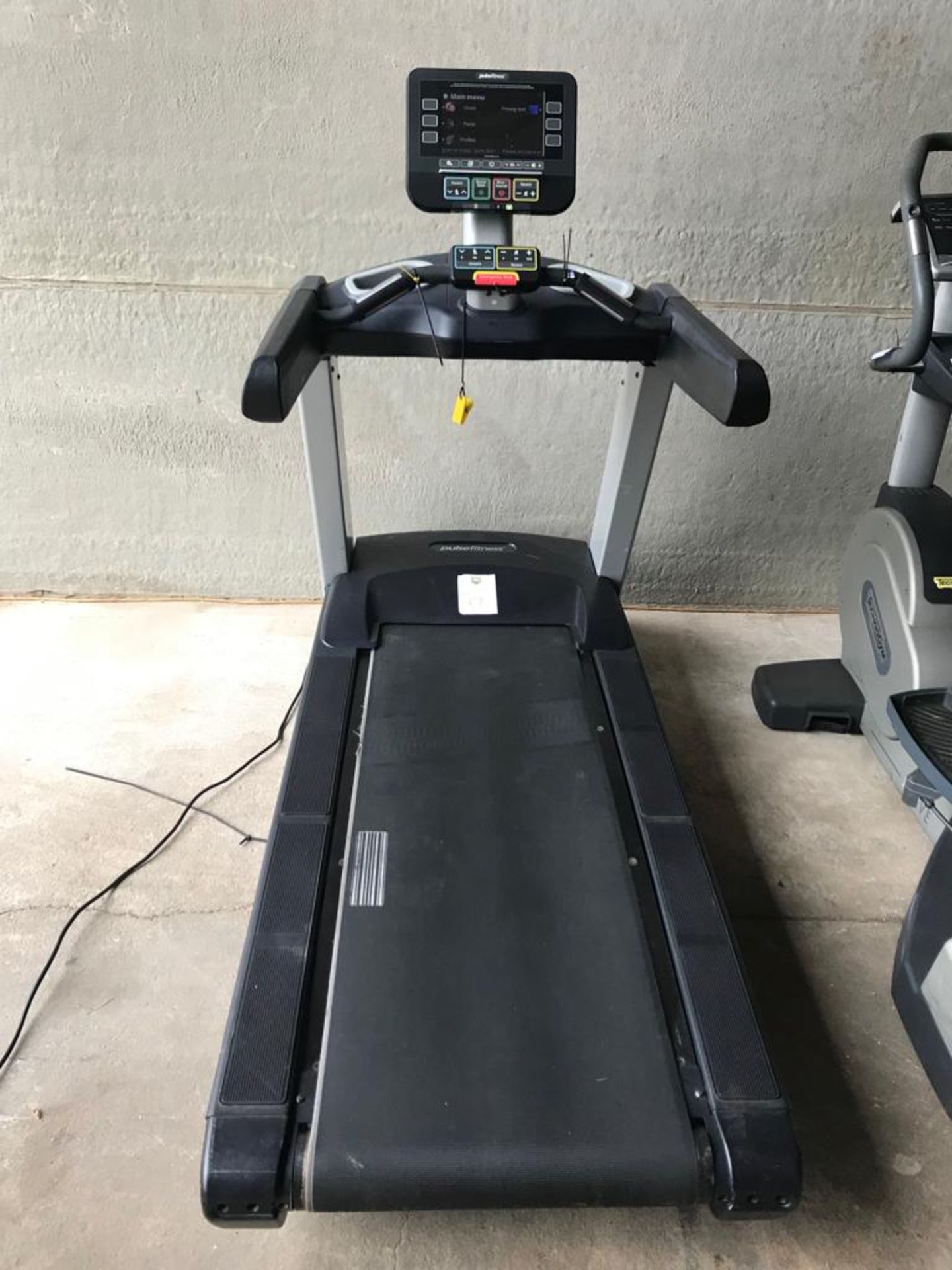 Pulse Fitness Running Machine