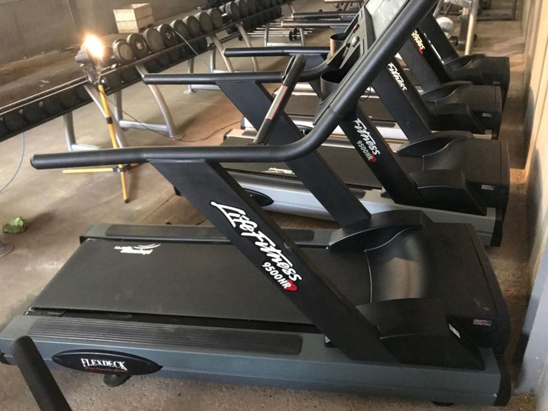 Life Fitness 9500HR Running Machine - Image 2 of 4