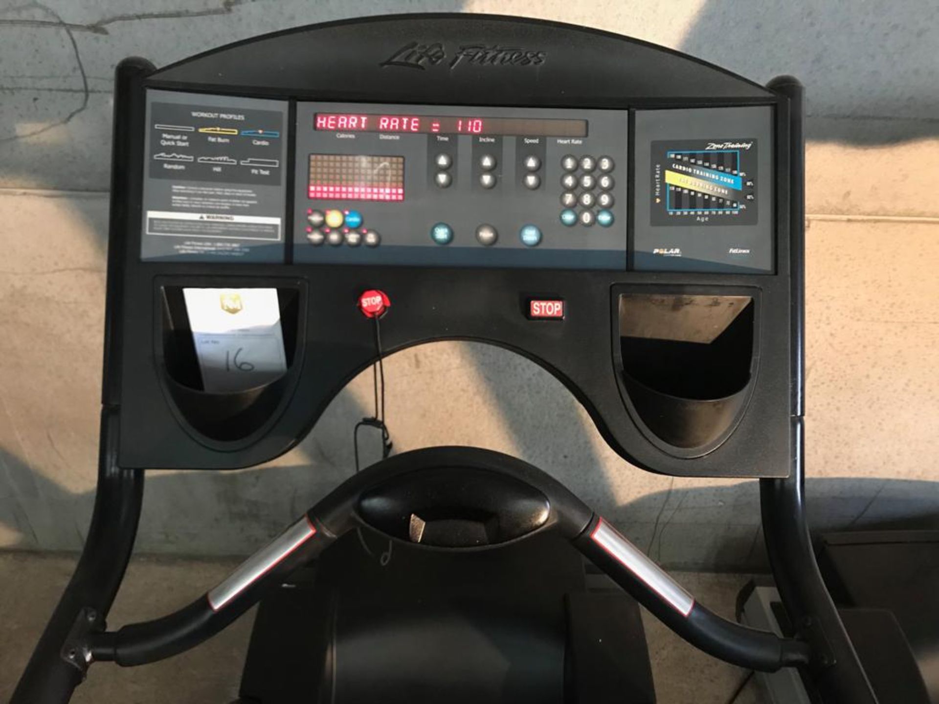 Life Fitness 9500HR Running Machine - Image 3 of 4