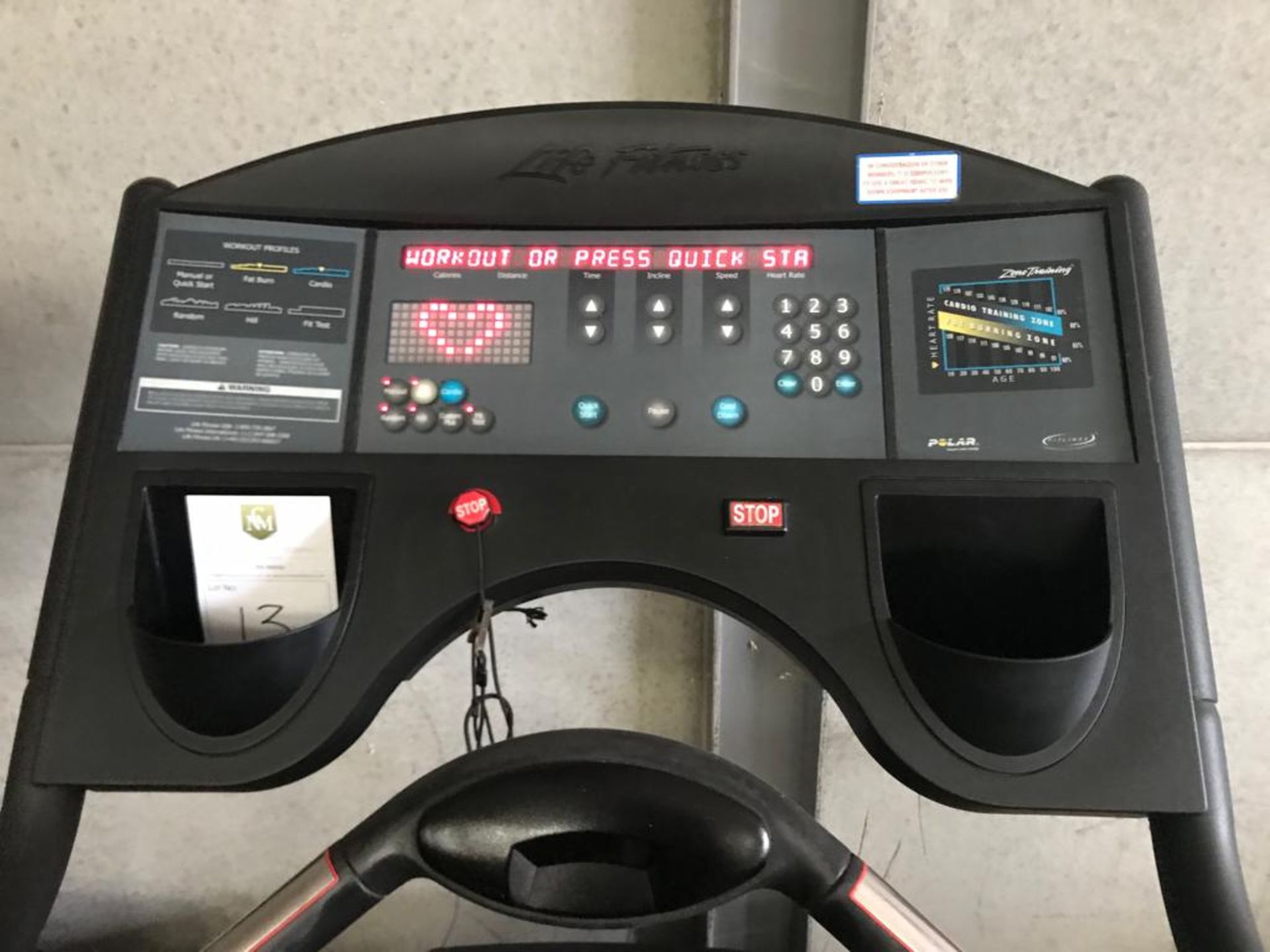Life Fitness 9500HR Running Machine - Image 3 of 4