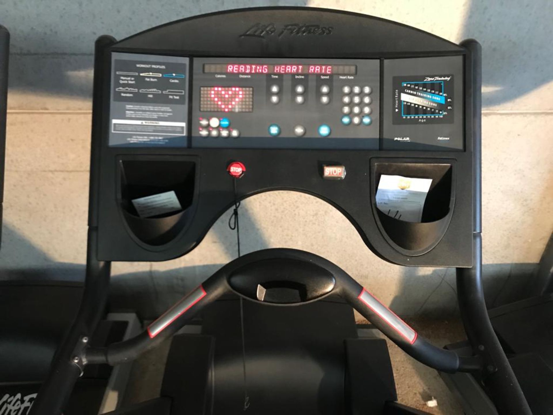 Life Fitness 9500HR Running Machine - Image 3 of 4