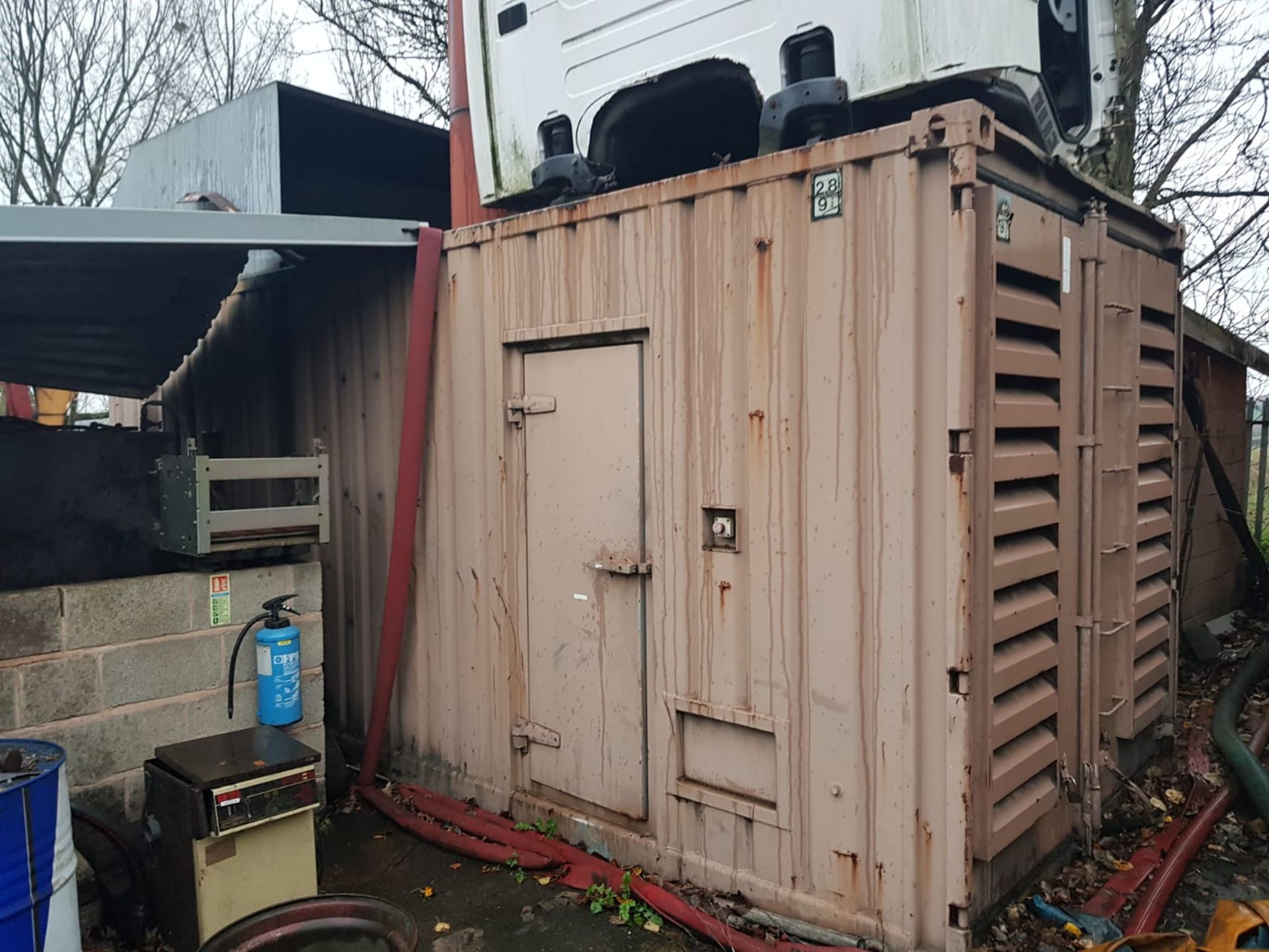 Cummins 1000 KVA Generator 1992 Stamford Super Silent Container