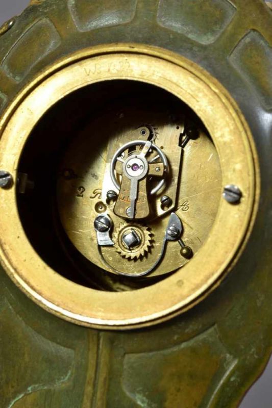3teilige Kaminuhr. Jugendstil um 1900. Bronzegehäuse grünlich patiniert, teilweise vergoldet. - Image 17 of 18
