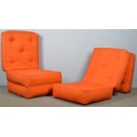 Paar dreiteiliger Polster als Sessel (Sitzhöhe ca. 50 cm) oder Liegefläche (max. Länge ca. 180 cm)