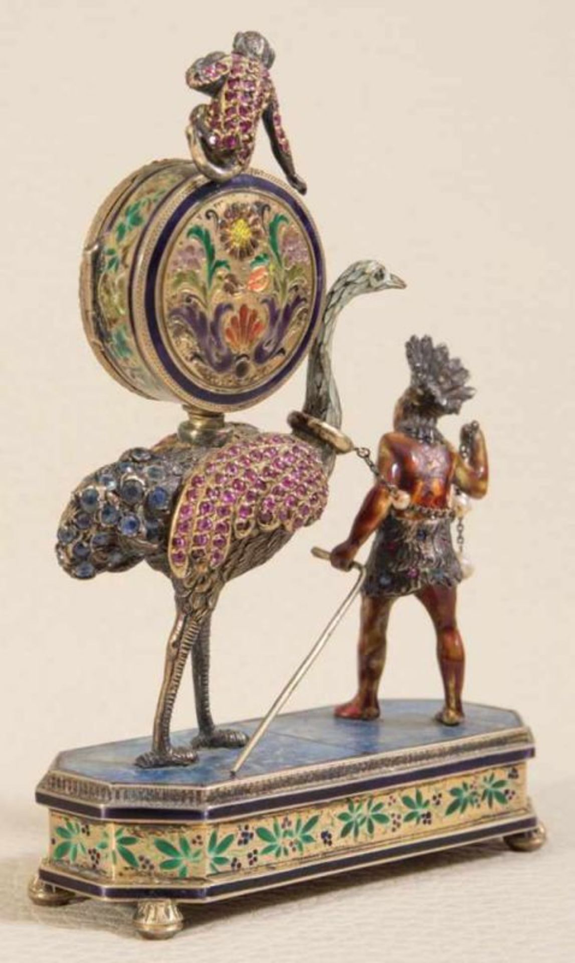 Höchst seltene Wiener Figurenuhr "en miniature" um 1860/80. Vergoldetes Bronzegehäuse reich mit - Image 4 of 11