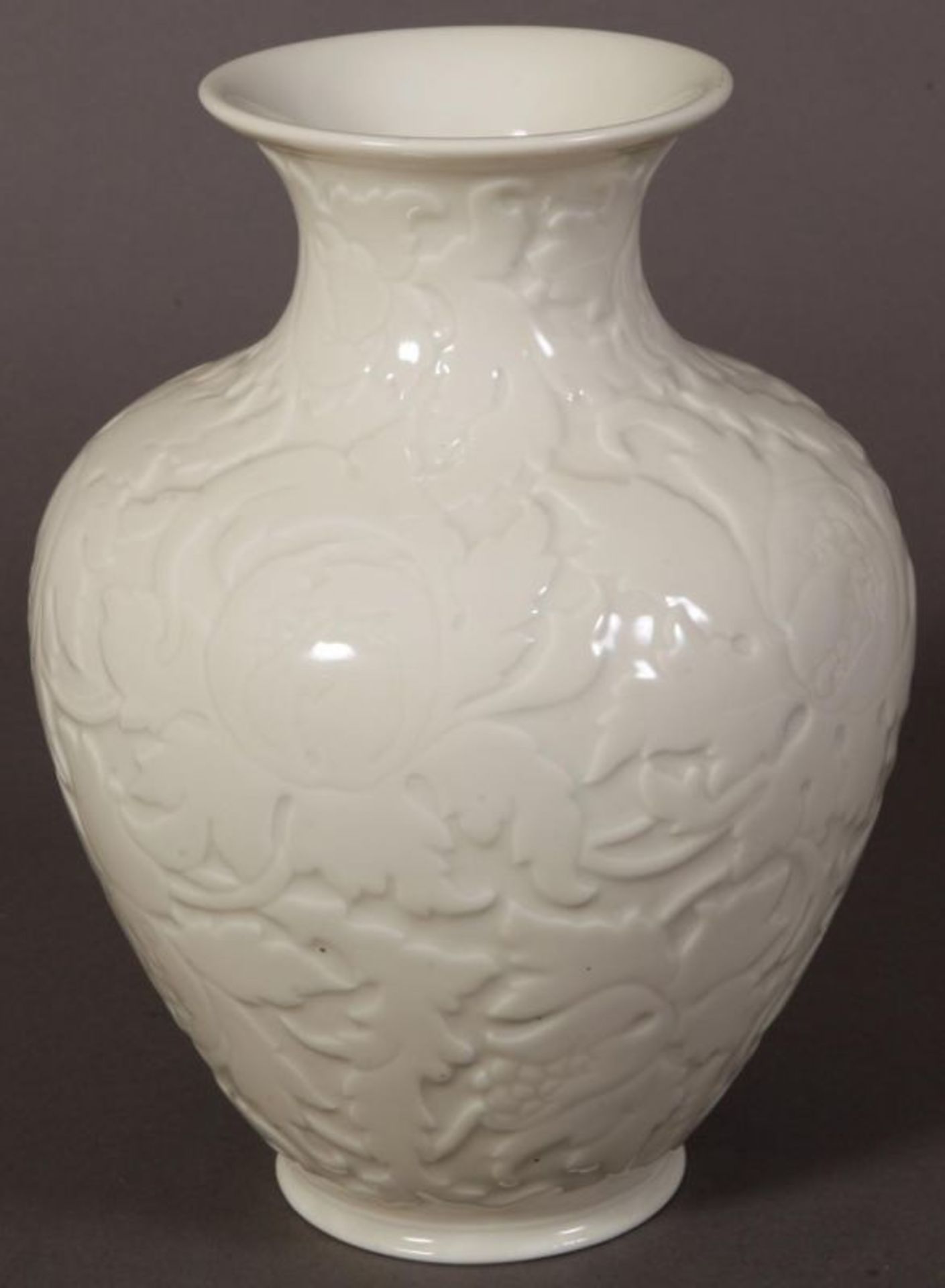 Bauchige "Rosenthal"-Vase, flächiger Floraldekor. Höhe 29 cm, Durchmesser 20 cm. - Image 4 of 6