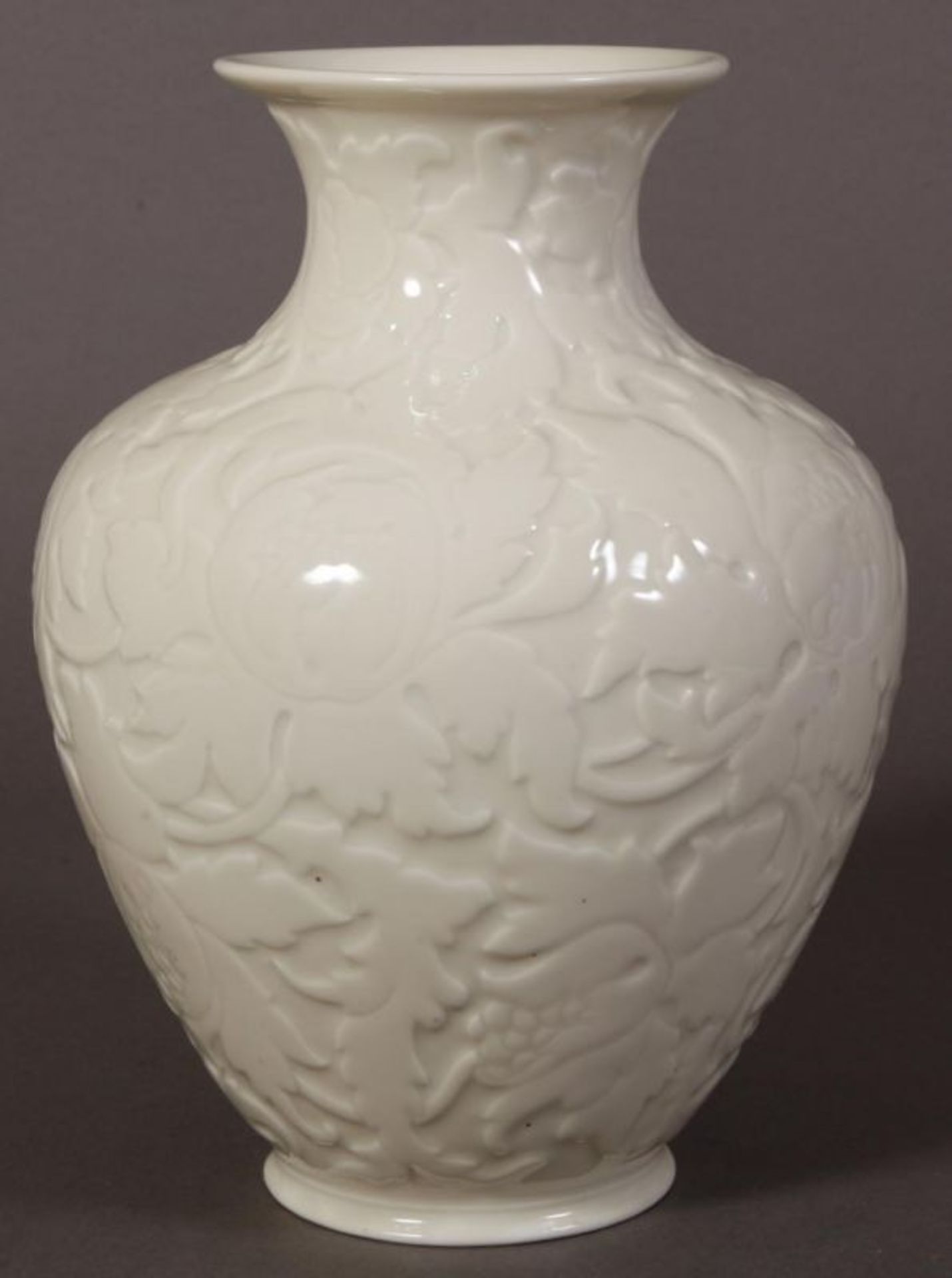 Bauchige "Rosenthal"-Vase, flächiger Floraldekor. Höhe 29 cm, Durchmesser 20 cm. - Image 3 of 6
