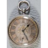 Englische Herrentaschenuhr mit Schlüsselaufzug, Gehäuse in 925er Sterlingsilber, Werksplatine bez.