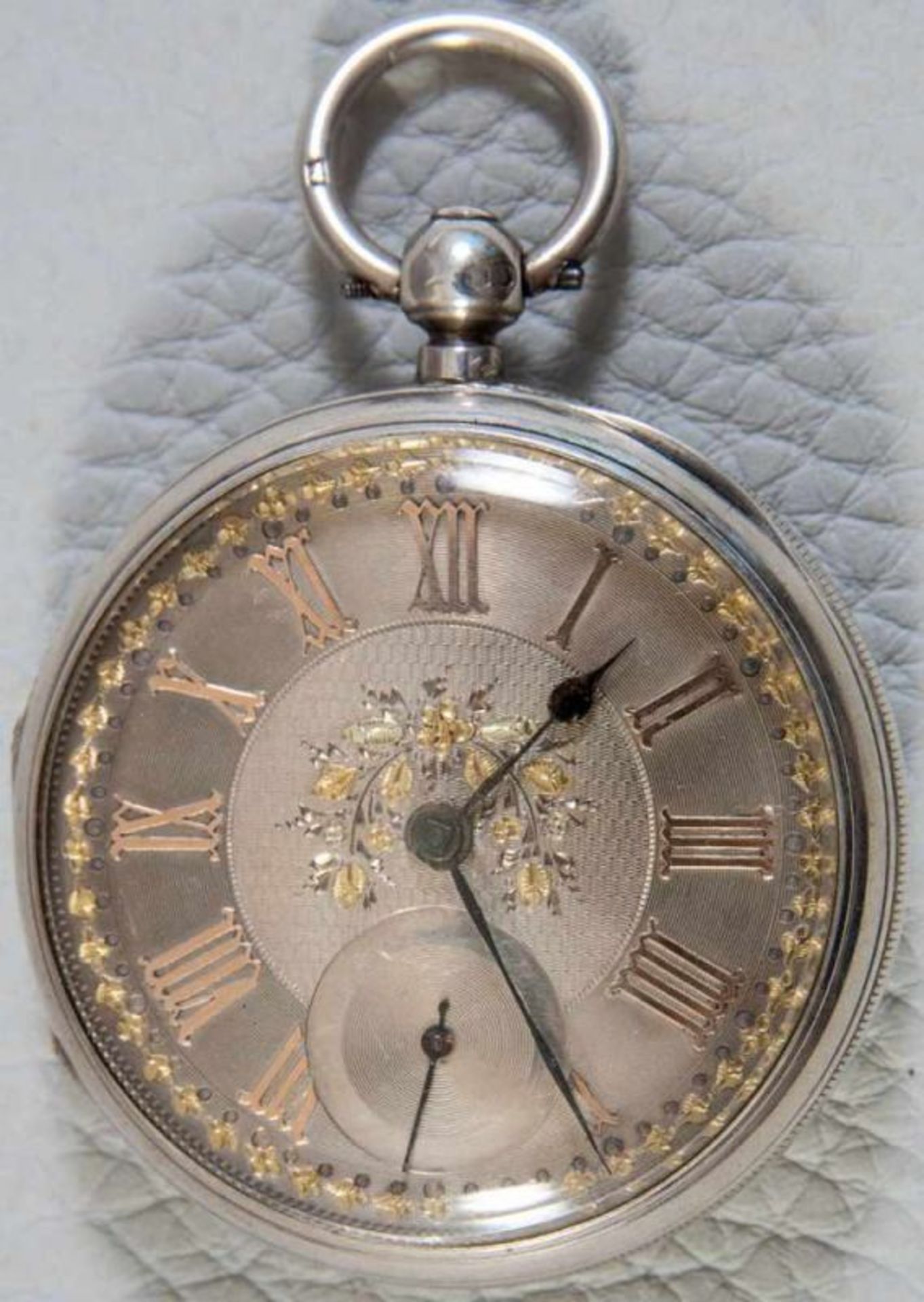 Englische Herrentaschenuhr mit Schlüsselaufzug, Gehäuse in 925er Sterlingsilber, Werksplatine bez.