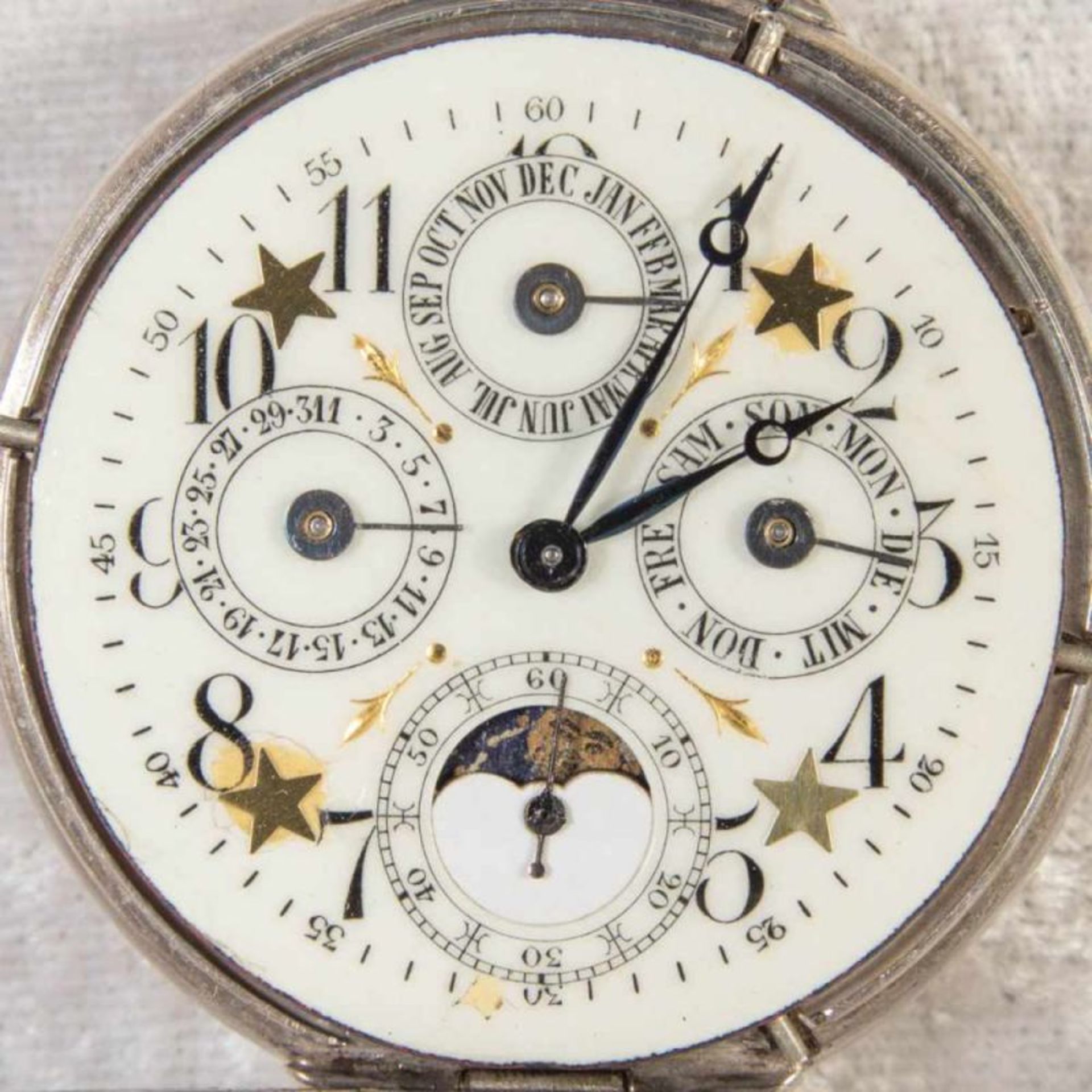 Antike Herrentaschenuhr um 1900/20. 800er Silbergehäuse, teilvergoldet. Ziffernblatt mit Anzeigen