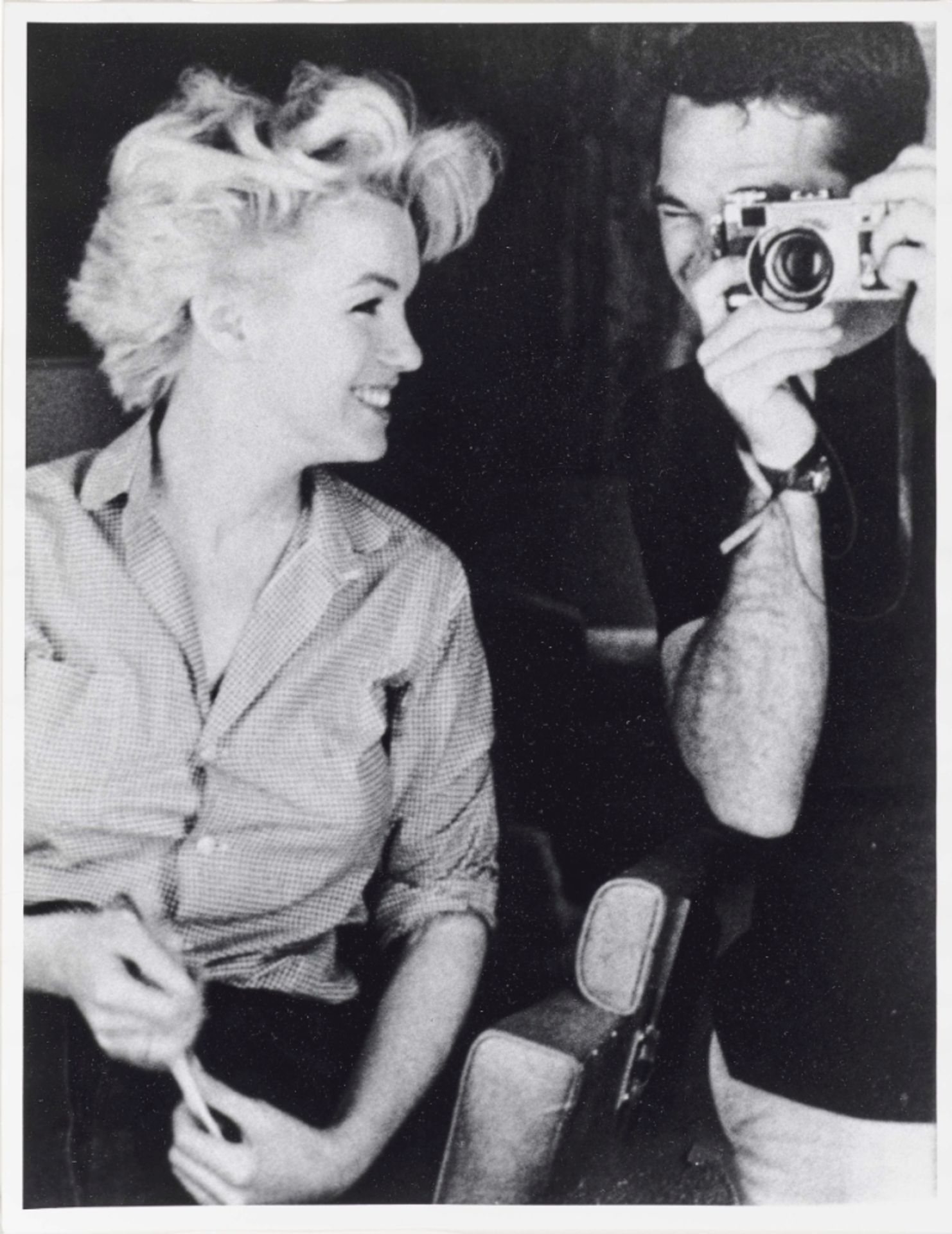 Greene, Milton H. 1922 New York - 1985 Los Angeles Selbst mit Marilyn Monroe. (1956)