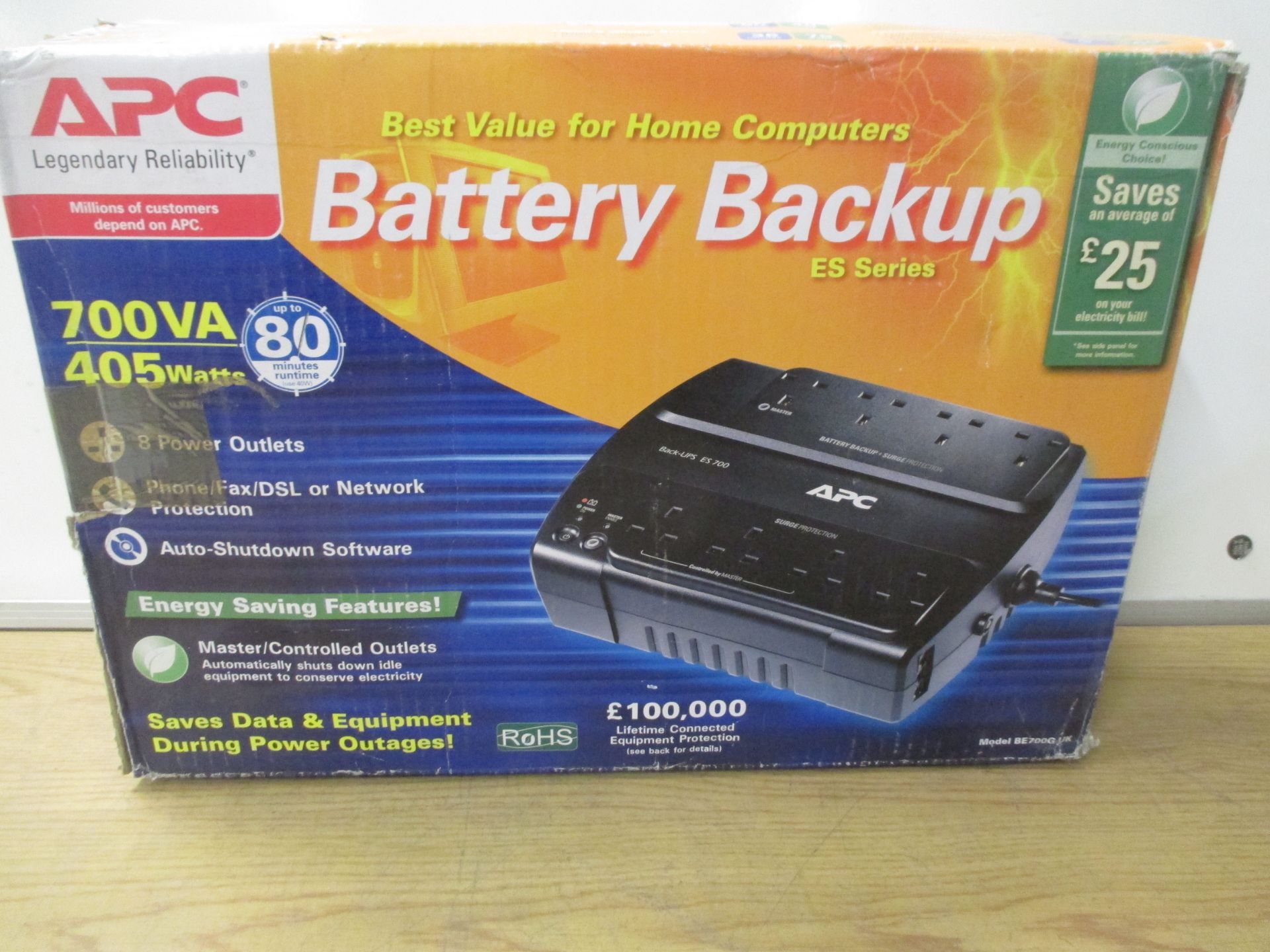 APC BATTERY BACKUP ES SERIES. 8 OUTLET BACKUP UPS. MODEL 700VA 405W. BOXED.