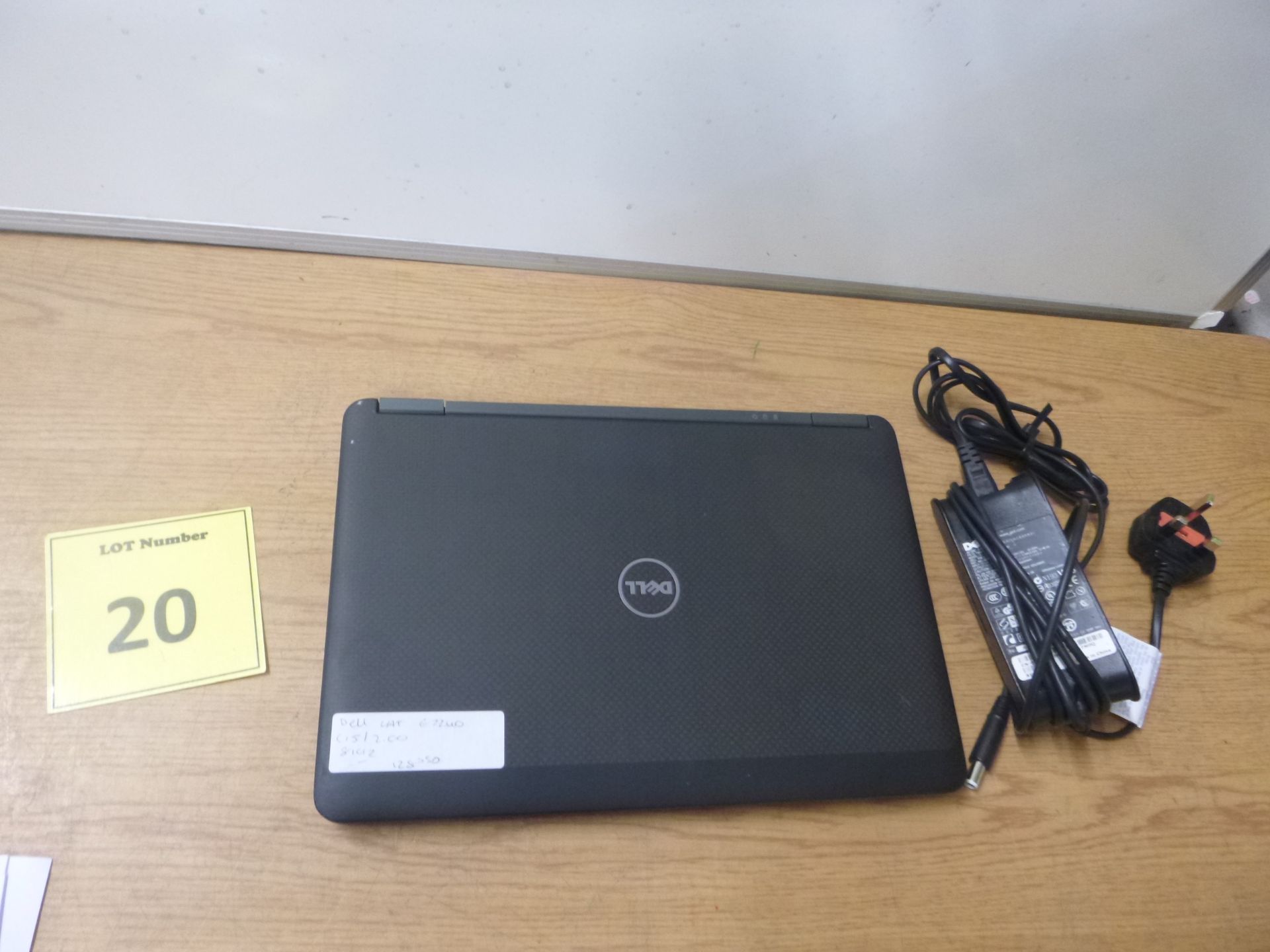 DELL LATITUDE E7240 LAPTOP. CORE i5 2.0 GHZ PROCESSOR, 8GB RAM, 128GB SOLID STATE HDD. WITH PSU & W8 - Image 2 of 2