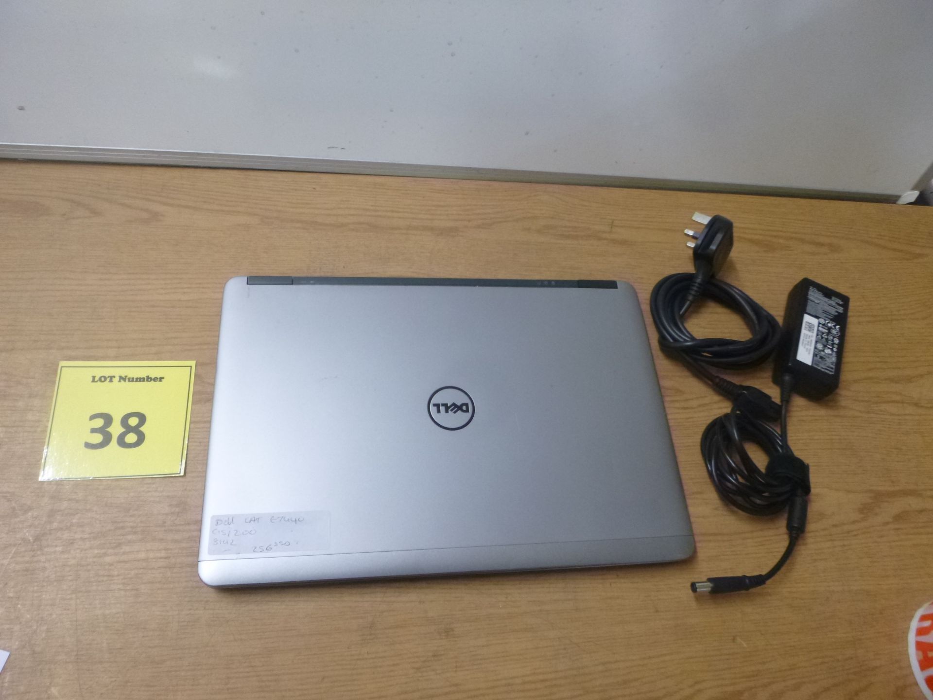 DELL LATITUDE E7440 LAPTOP. CORE i5 2.0 GHZ PROCESSOR, 8GB RAM, 256 GB SOLID STATE HDD. WITH PSU & - Image 2 of 2