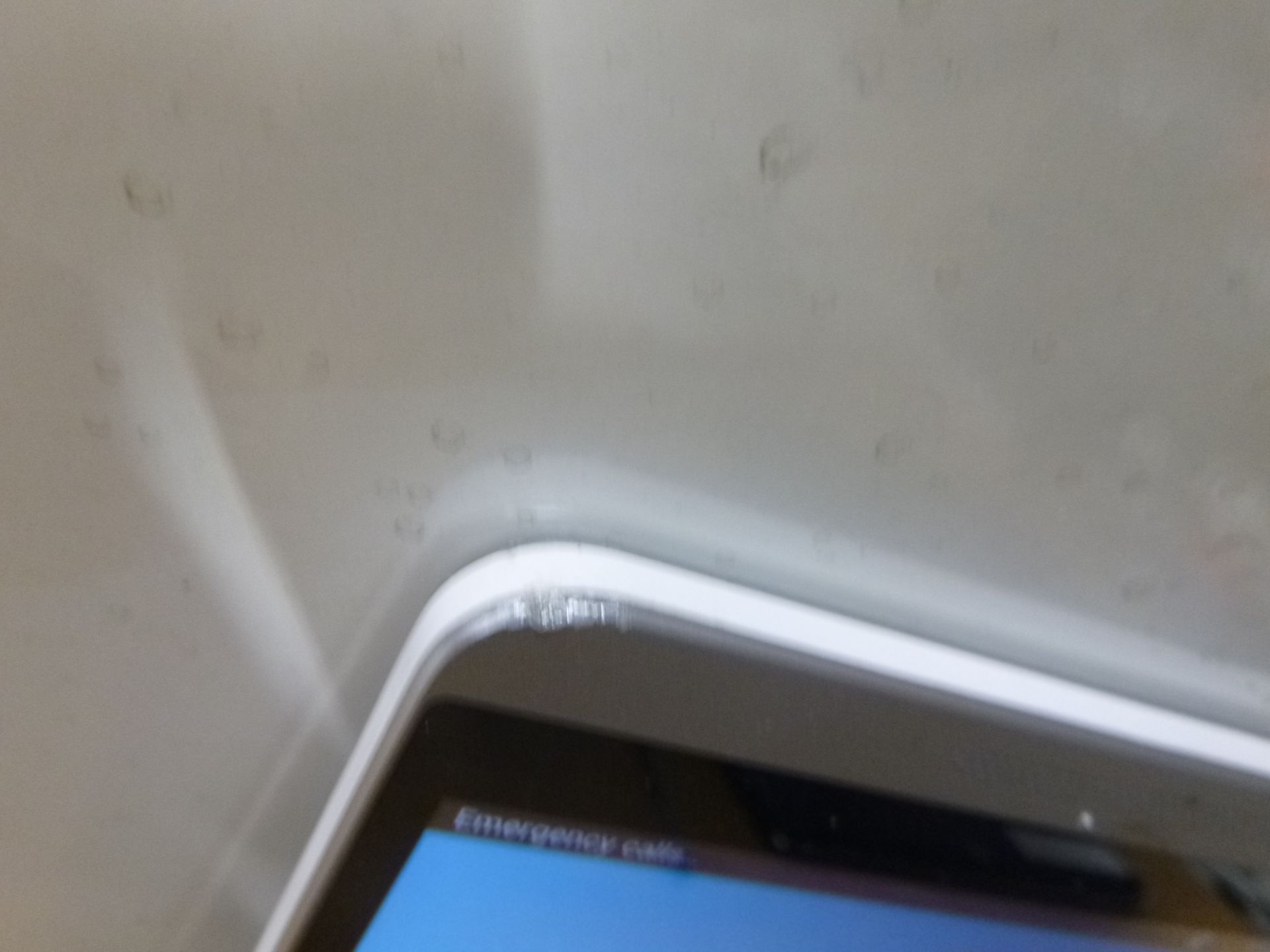 HUAWEI MEDIA PAD MODEL S8-301L, 16GB. SLIGHT DENTS ON CORNERS. SEE PHOTO. - Image 2 of 3