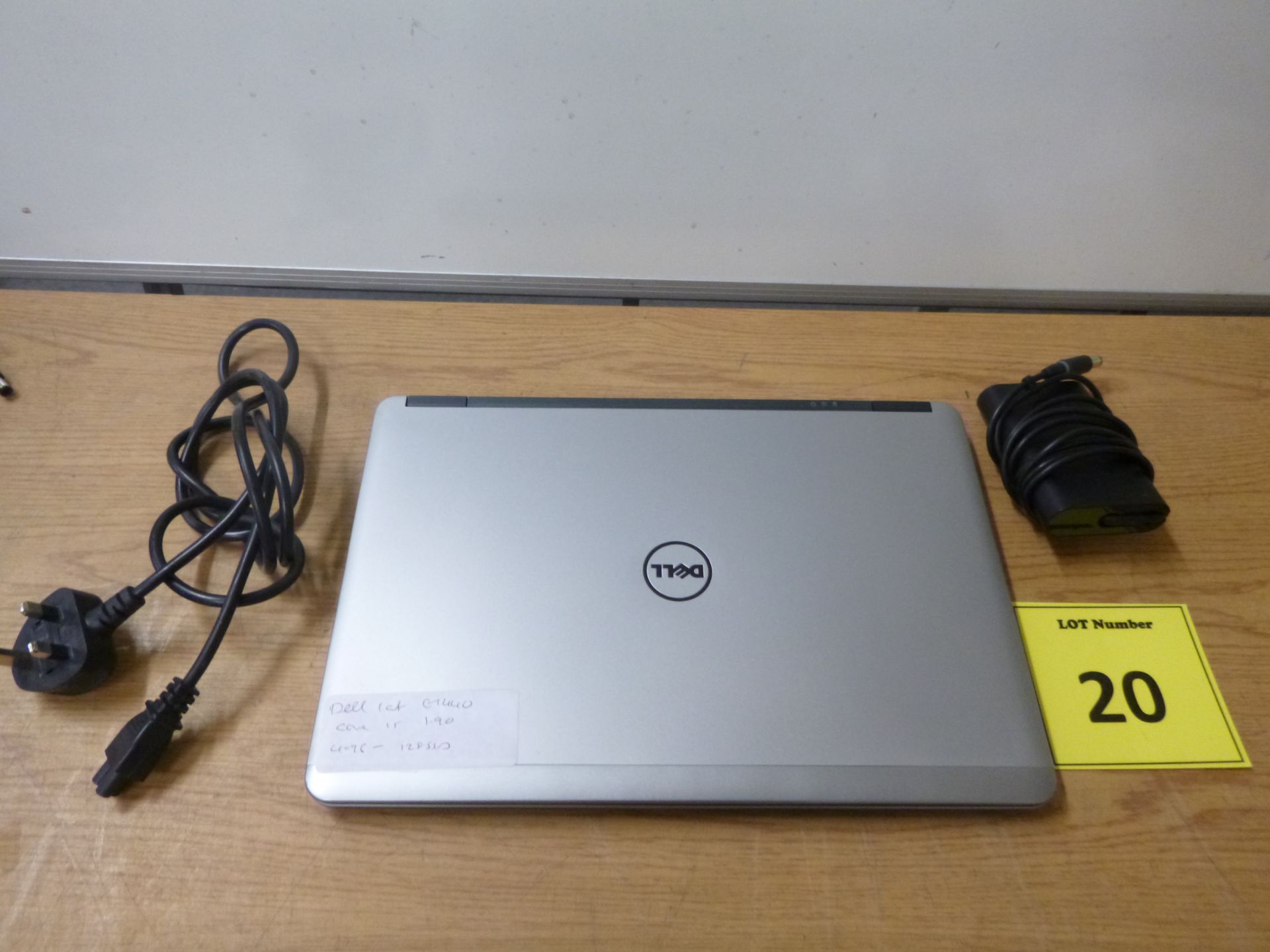 DELL LATITUDE E7440 LAPTOP. CORE i5 1.9GHZ PROCESSOR, 8GB RAM, 128GB SOLID STATE HD. WITH PSU. W8 - Image 2 of 2