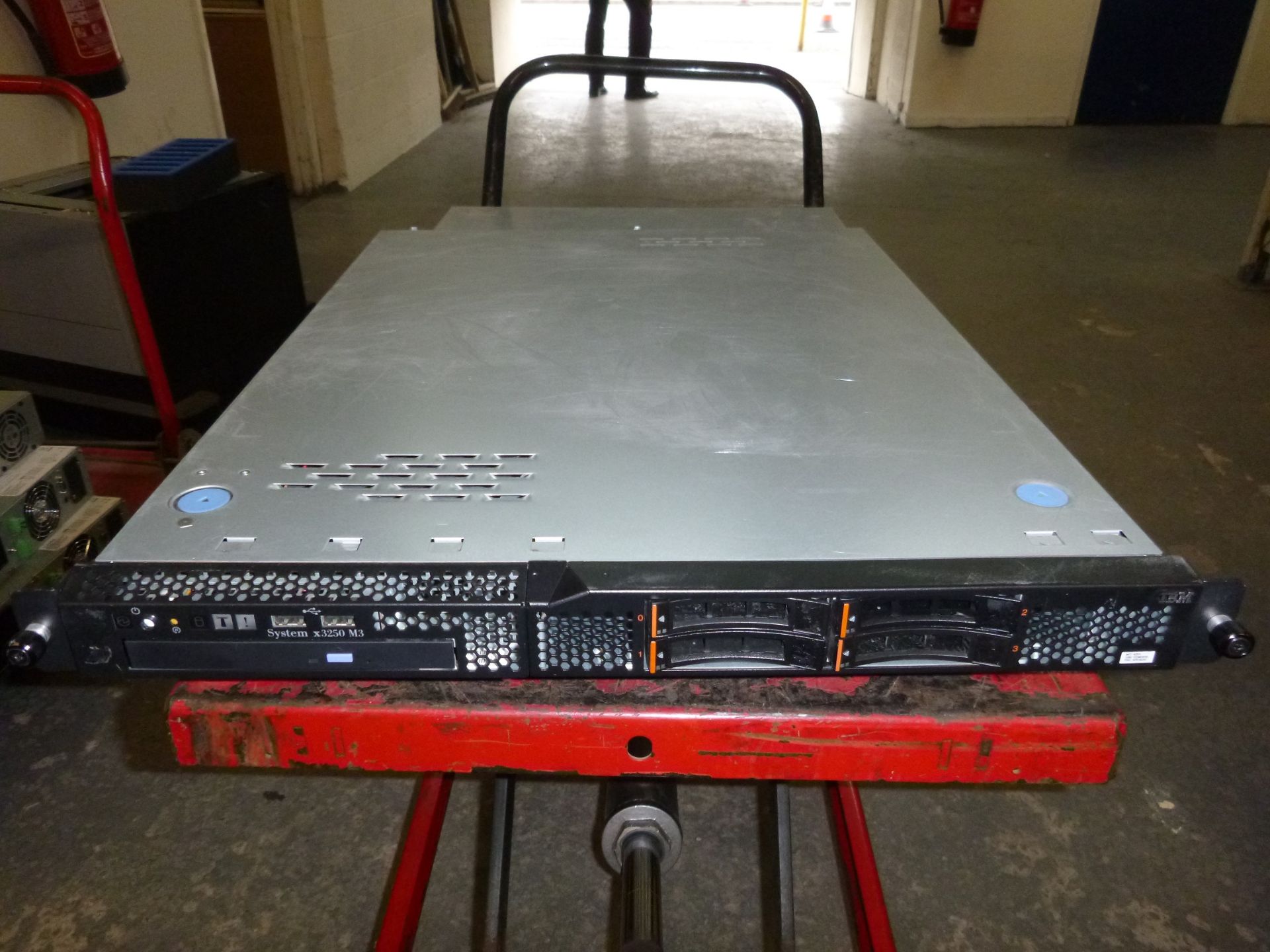 IBM X3250 M3 IU RACKMOUNT FILE SERVER. QUAD CORE 2.8GHZ PROCESSORS. 6GB RAM, 4 X 73GB SAS 2.5" HDD'