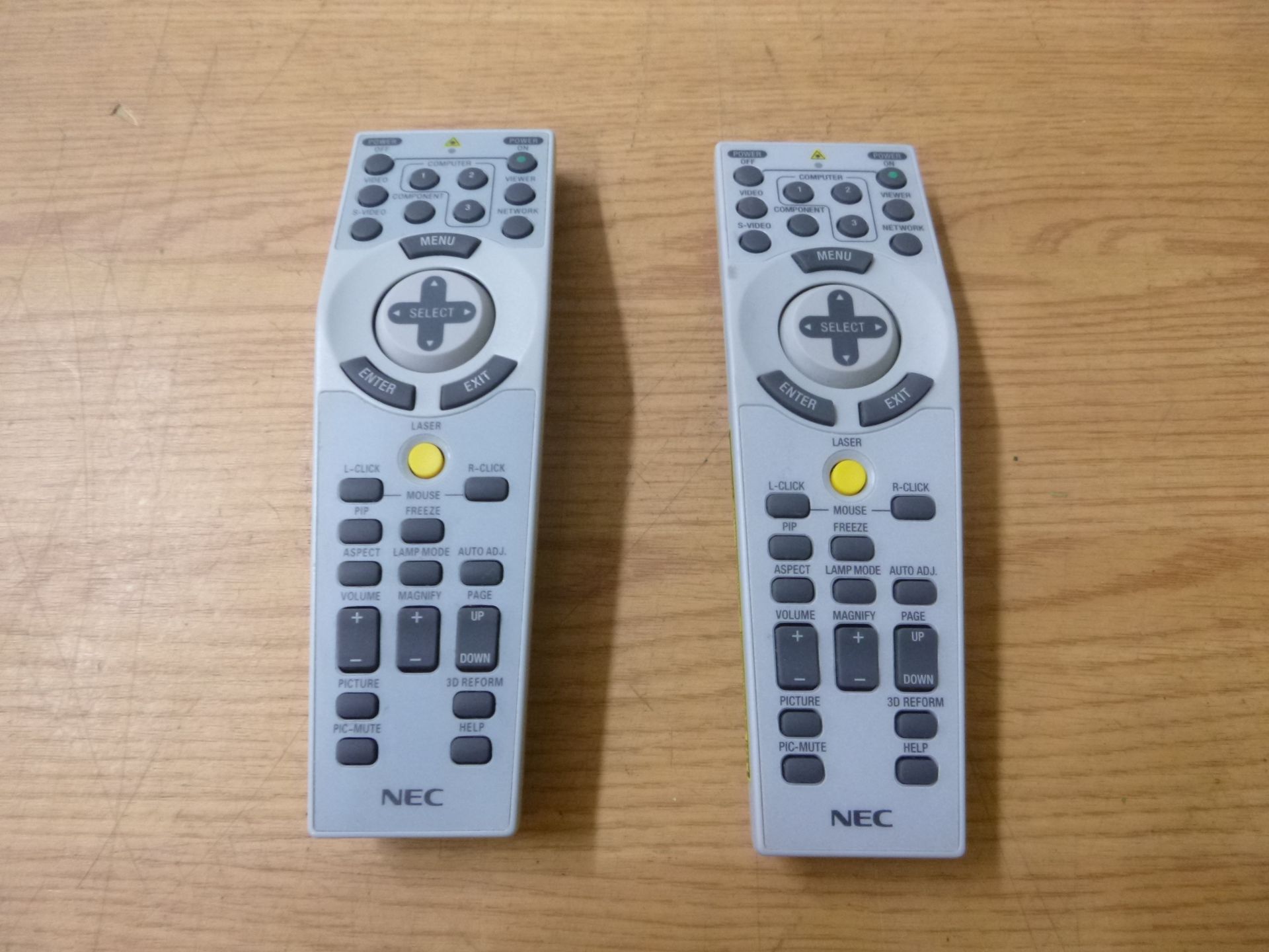 2 X NEC RD433E 7N900801 PROJECTOR REMOTE CONTROLS.