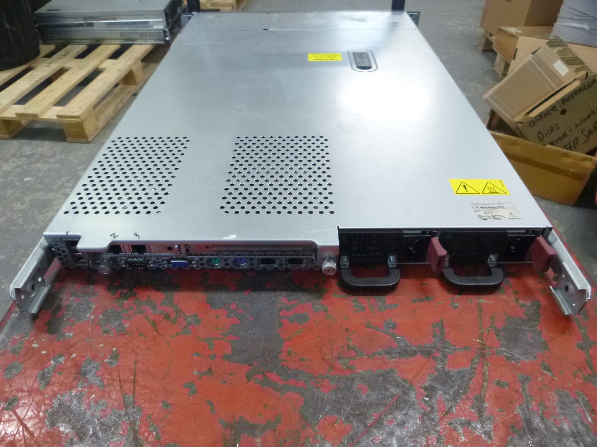 HP PROLIANT DL360 G5 1U RACKMOUNT FILESERVER. 1 X QUAD CORE (E5420) 2.50GHZ PROCESSOR. 4GB RAM, 2 - Image 2 of 2