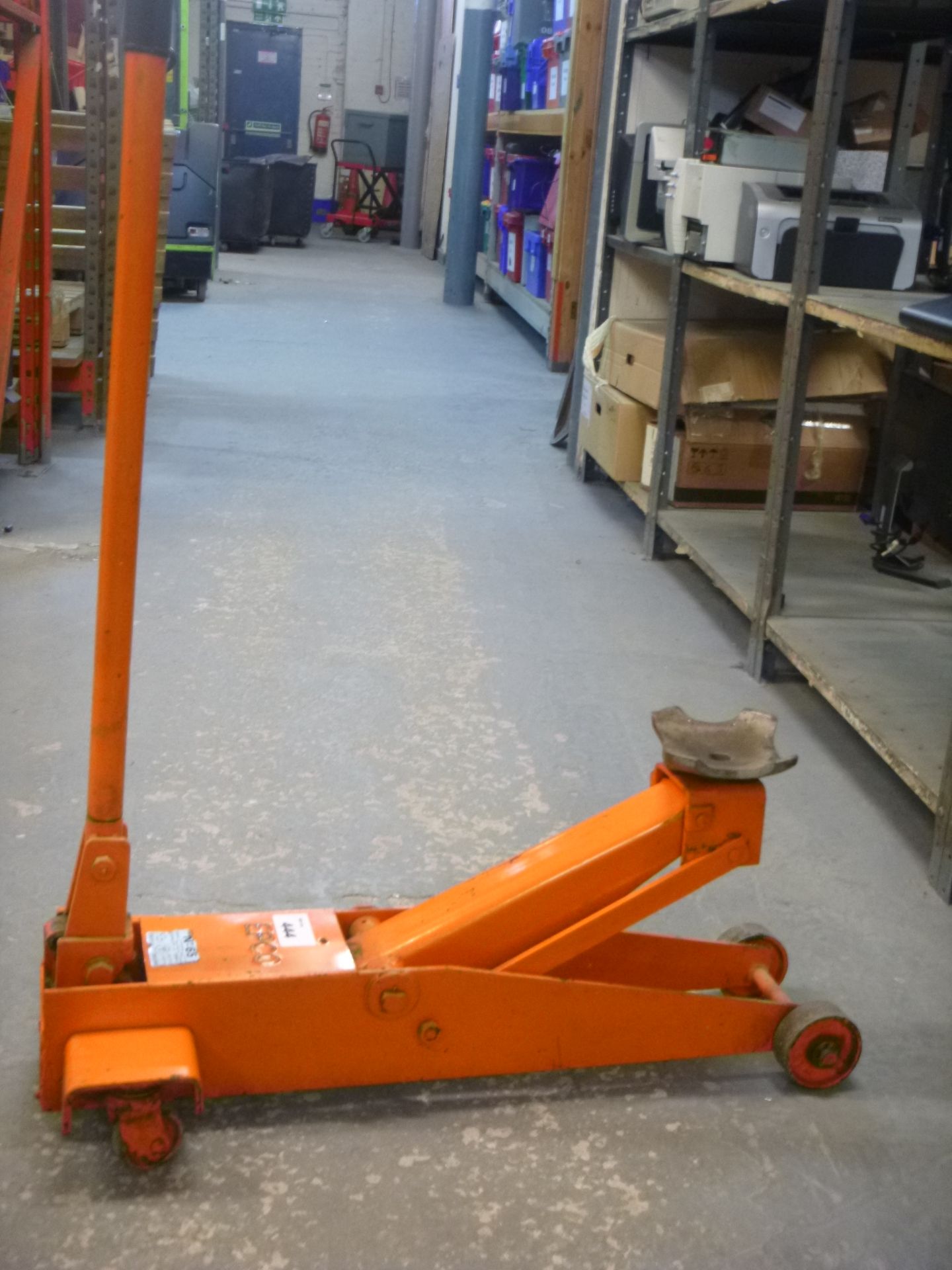 EPCO NO 65 HEAVY DUTY 2 TONNE HYDRAULIC TROLLEY JACK.