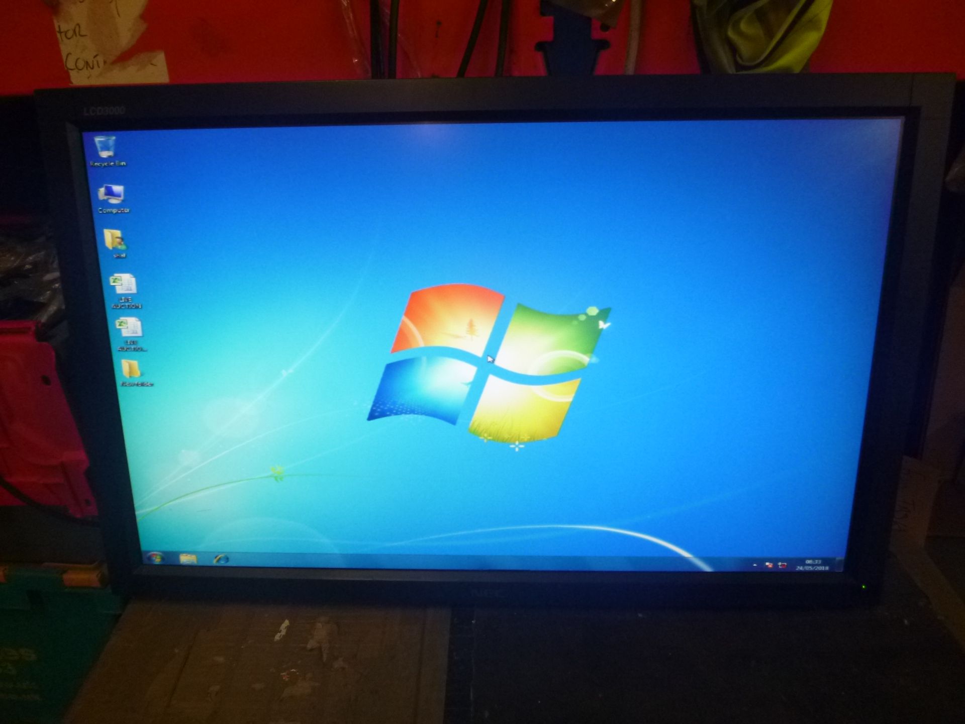 NEC 30" DISPLAY MONITOR. MODEL LCD3000 (FEW LIGHT SCRATCHES ON SCREEN)