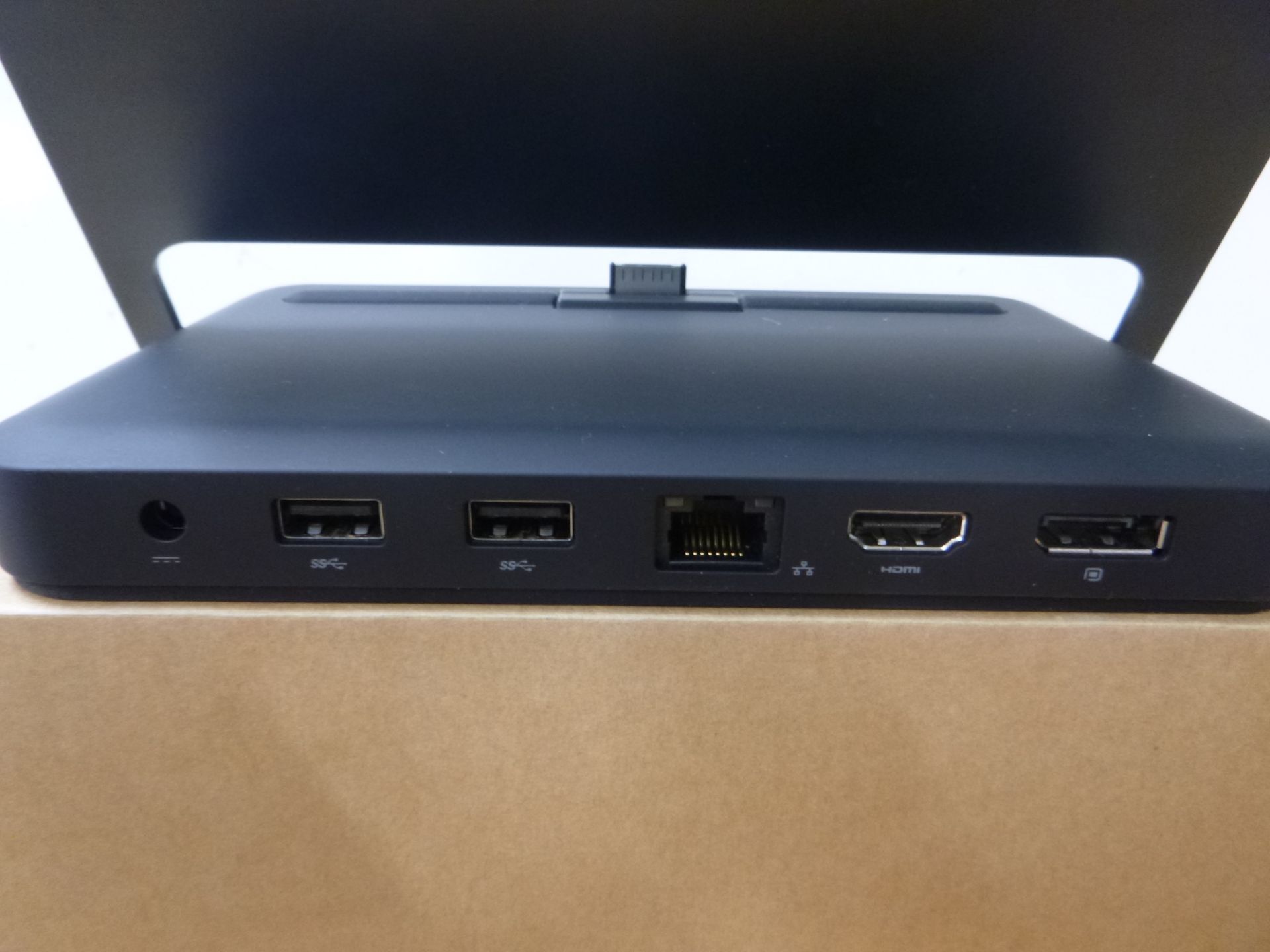 BOXED UNUSED Dell Venue 11 Pro Tablet Docking Station 5130 / 7130 / 7139 / 7140 / 7350. WITH PSU. - Image 2 of 3