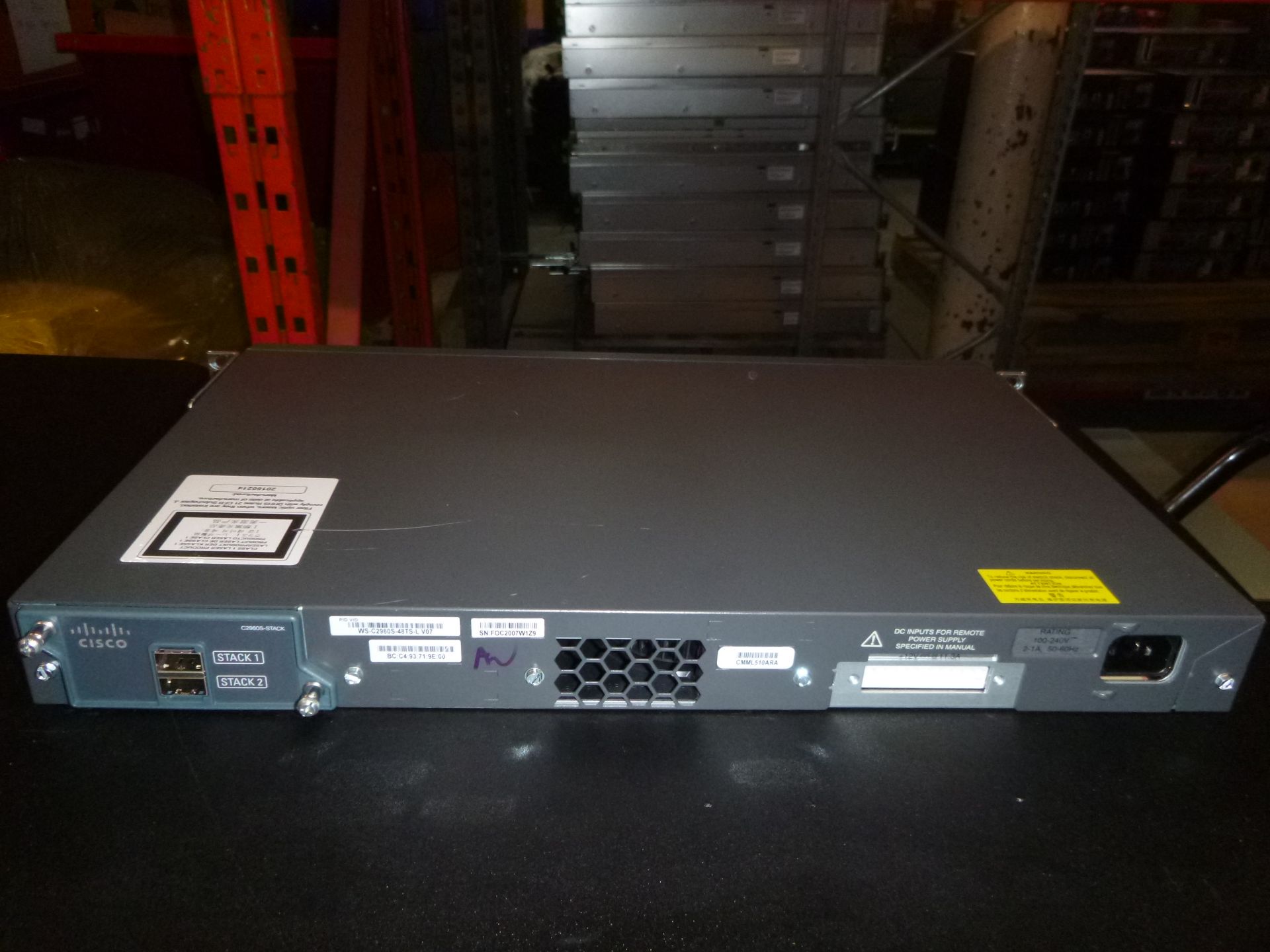 CISCO CATALYST 2960 S SERIES 48 PORT NETWORK SWITCH. MODEL WS-C2960S-48TS-L V05. COMPLETE WITH - Image 2 of 3