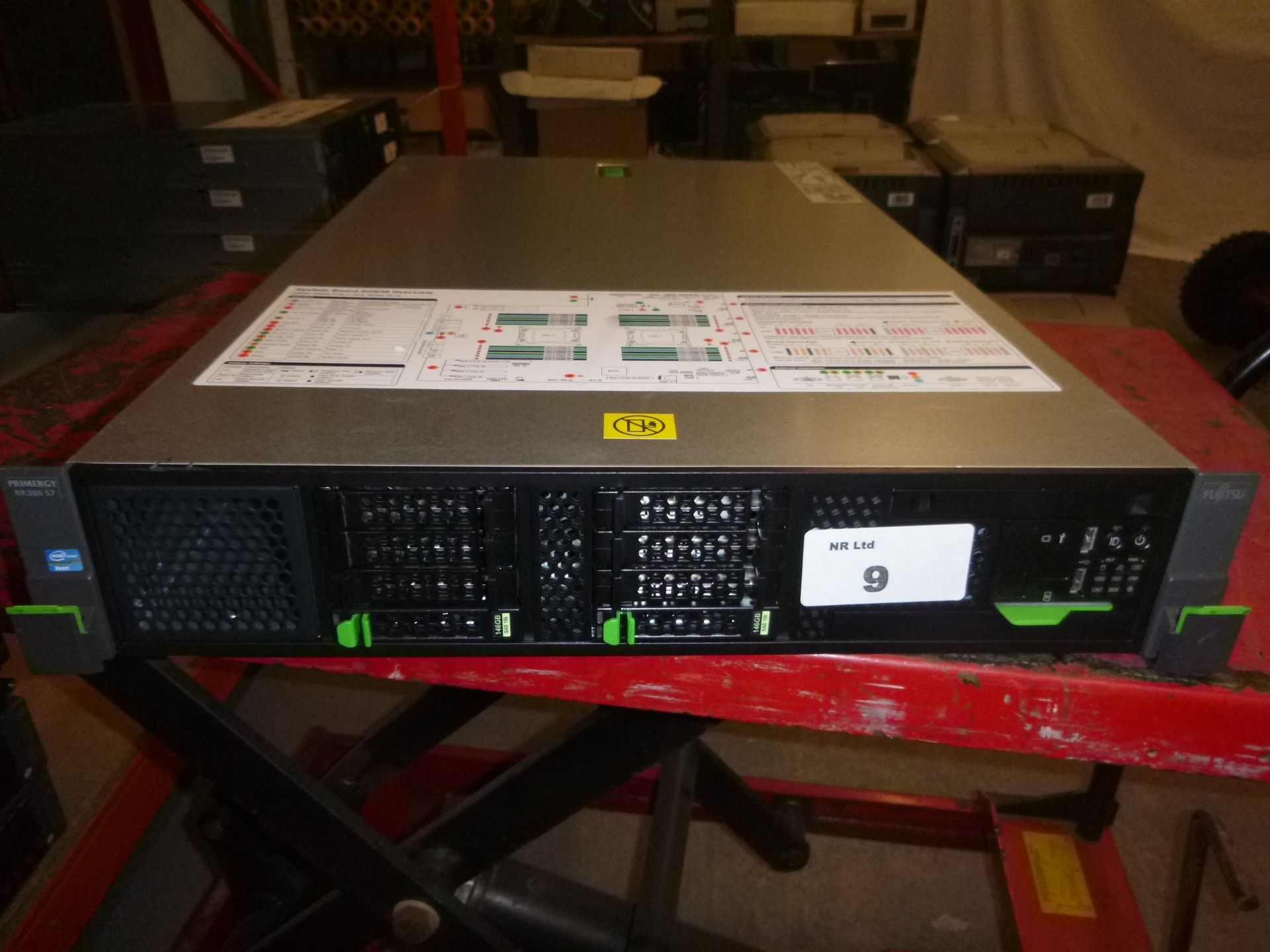 FUJITSU PRIMERGY RX300 S7 2U RACKMOUNT FILE SERVER. 2 X XEON 2.9GHZ EIGHT CORE PROCESSORS (E5-2690