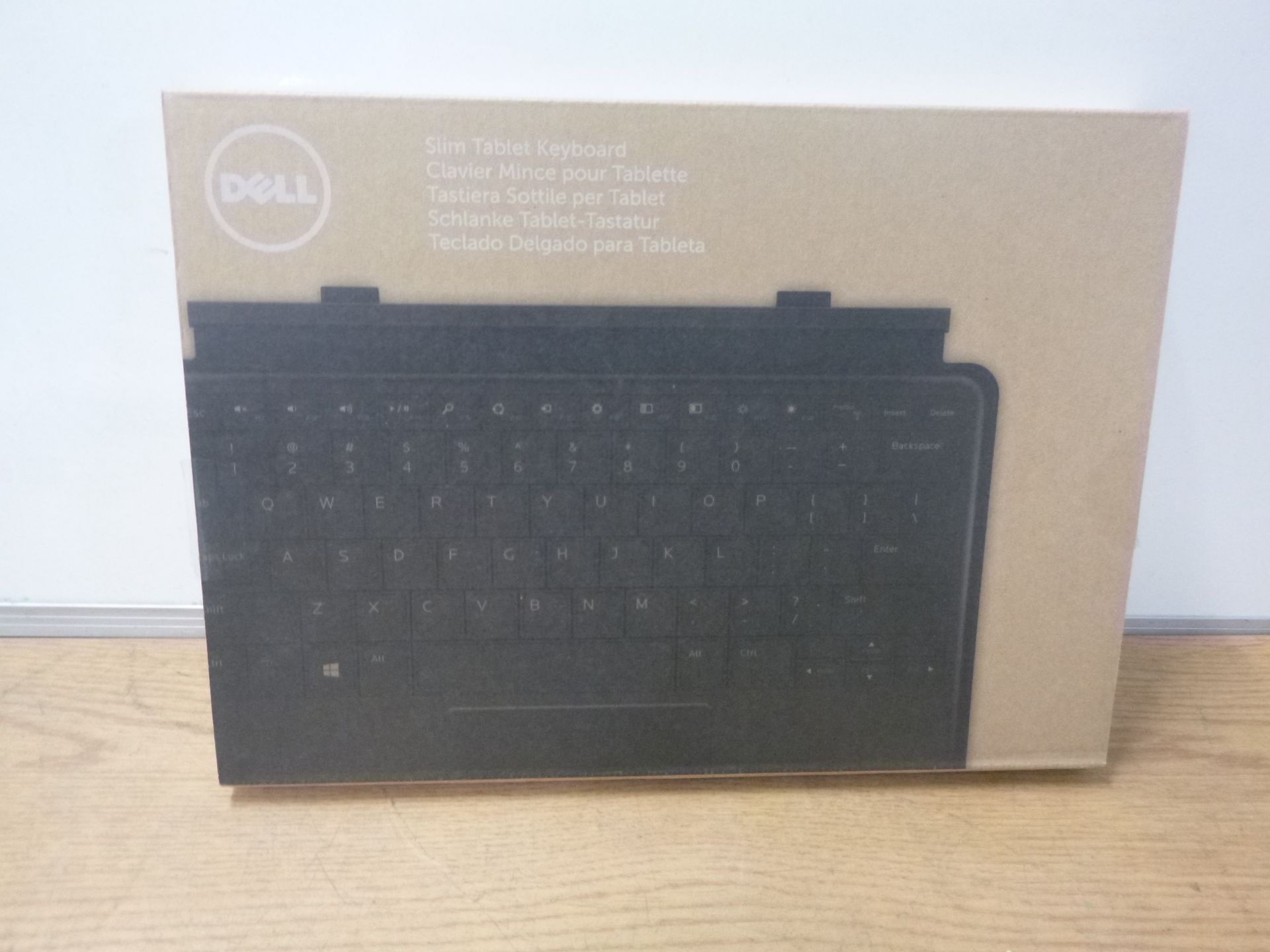 DELL SLIM TABLET KEYBOARD FOR DELL VENUE 11 PRO 5130 / 7130 / 7139 TABLET. BOXED.