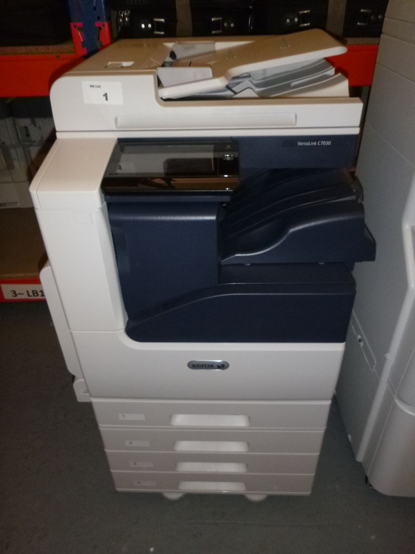 XEROX VERSALINK C7030 MULTIFUNCTION PRINTER ON WHEELS . WITH TEST PRINT