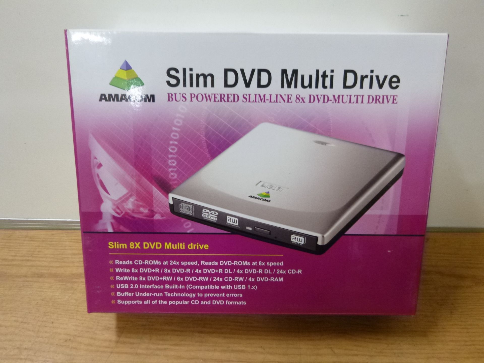 AMACOM SLIM DVD MULTI DRIVE DVDRW. NEW & BOXED. POWERED BY USB.