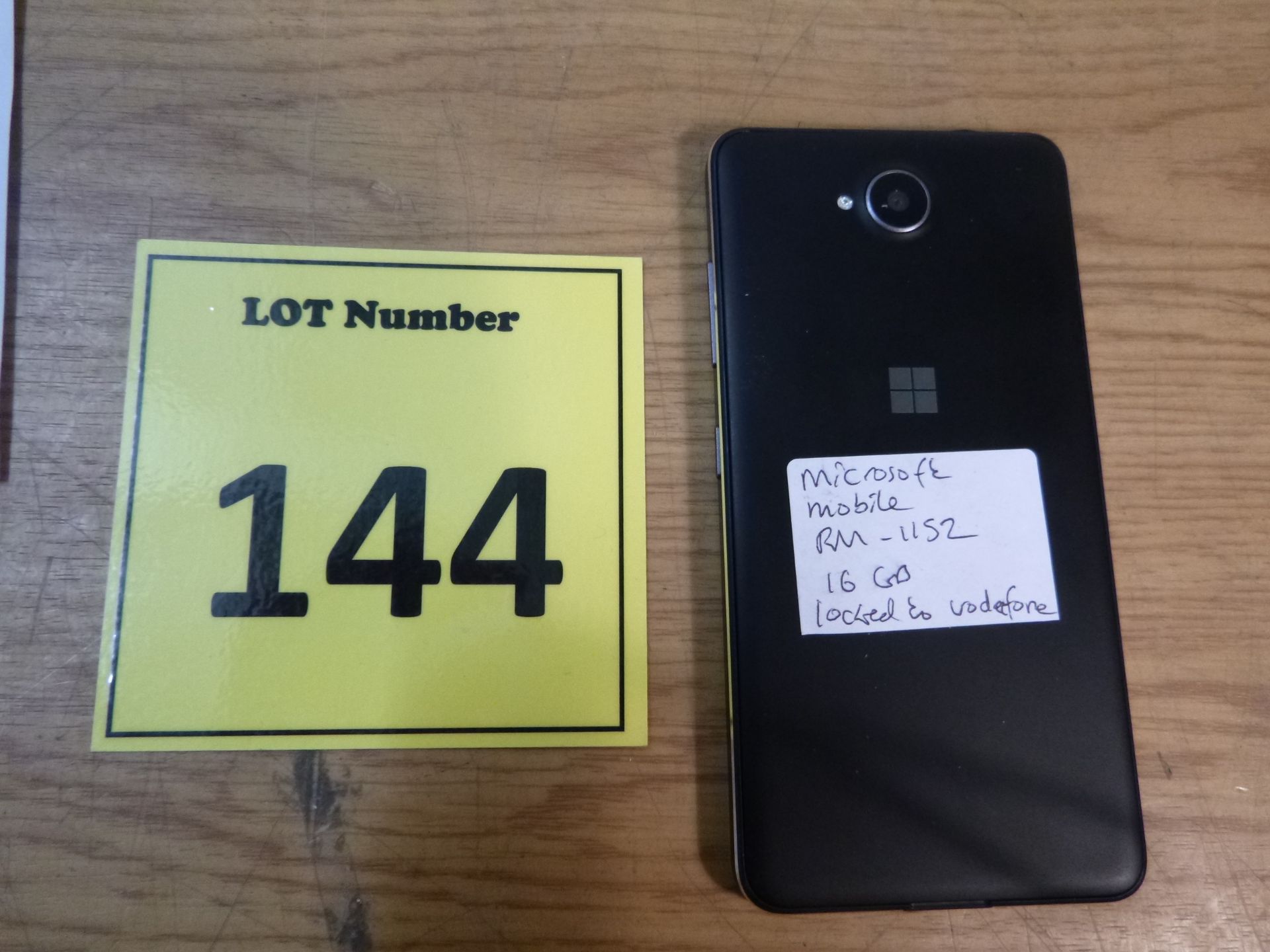 MICROSOFT MOBILE SMARTPHONE. MODEL RM-1152. 16GB. LOCKED TO VODAFONE - Image 2 of 2