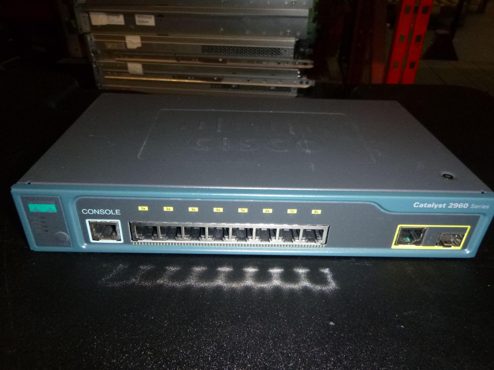 CISCO CATALYST 2960 SERIES 8 PORT NETWORK SWITCH. MODEL WS-C2960-8TC-L V03