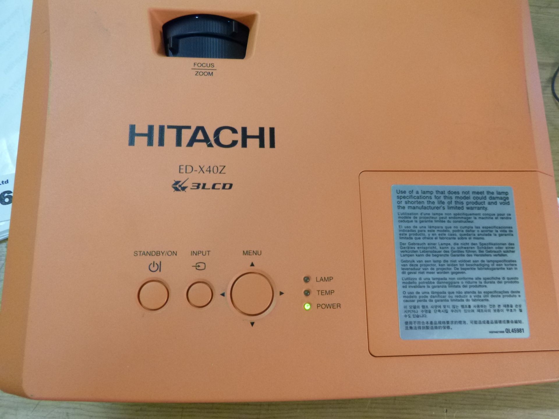 HITACHI ED-X40Z PROJECTOR. BRIGHT PROJECTED IMAGE. SHOWING 2235 LAMP HOURS - Image 3 of 4