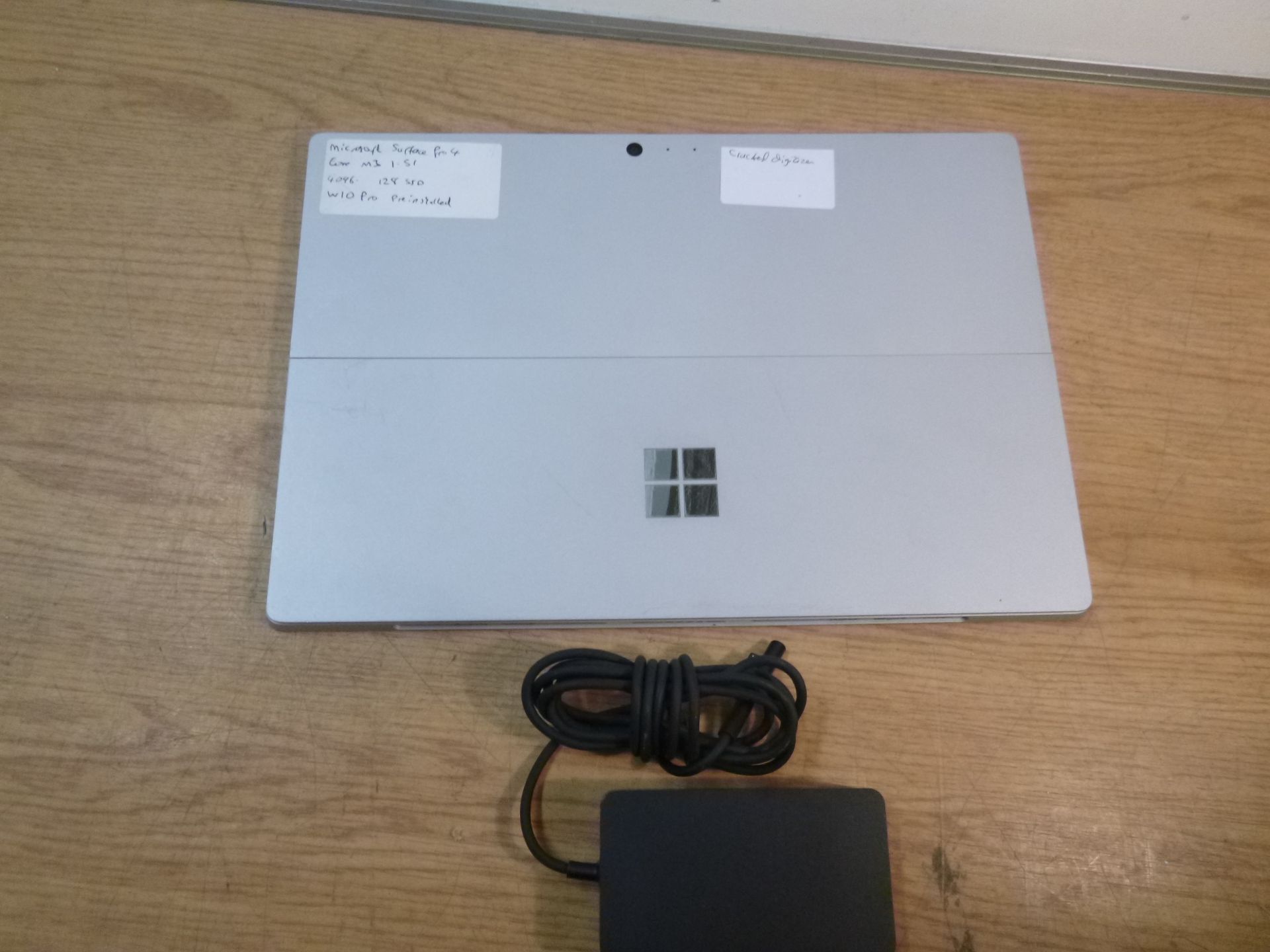 MICROSOFT SURFACE PRO 4 CORE M3 1.51GHZ, 4GB RAM, 128SSD, W10 PRE INSTALLED. WITH PSU. DAMAGED - Image 5 of 5