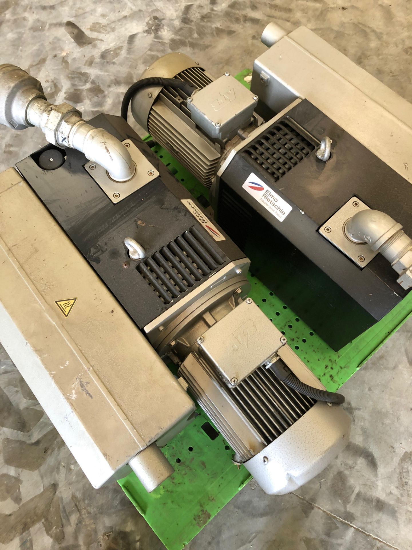 Gardner vacuum pump - Image 2 of 3